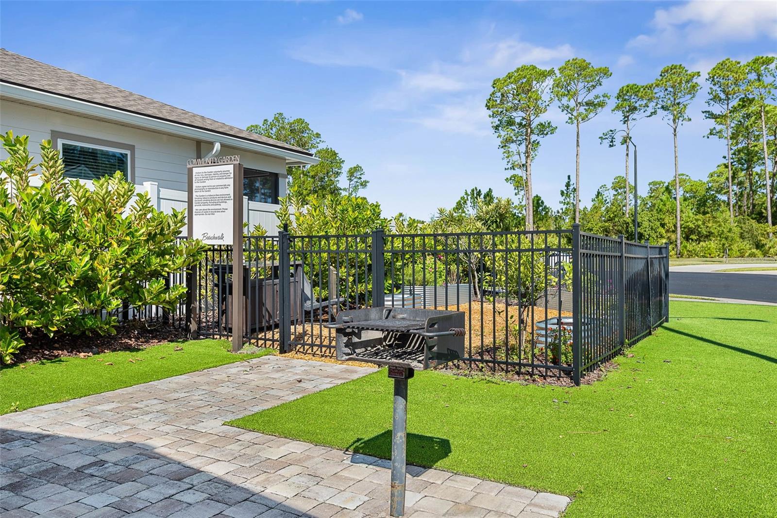 Image 51 of 63 For 42 Moana Court S