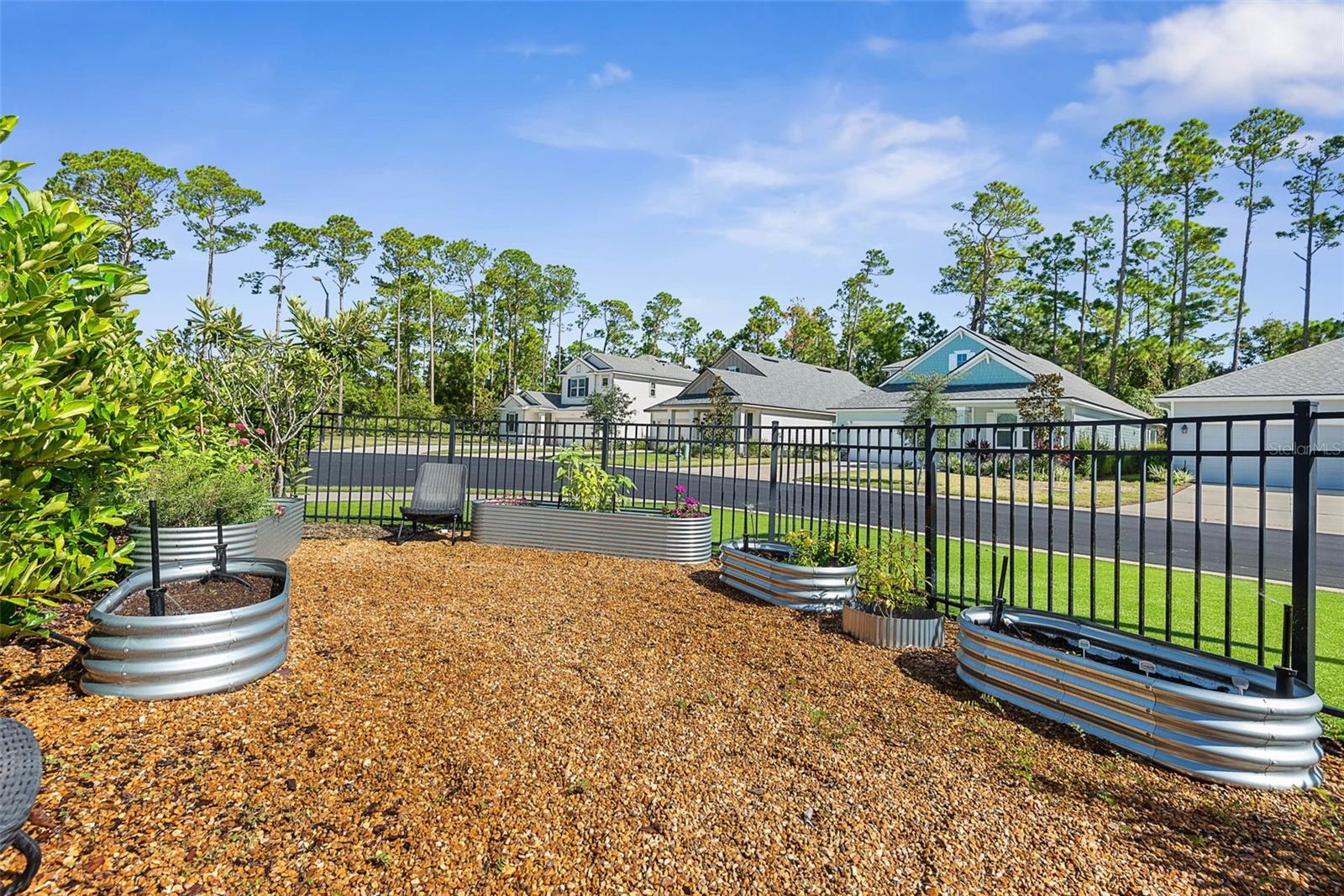 Image 52 of 63 For 42 Moana Court S