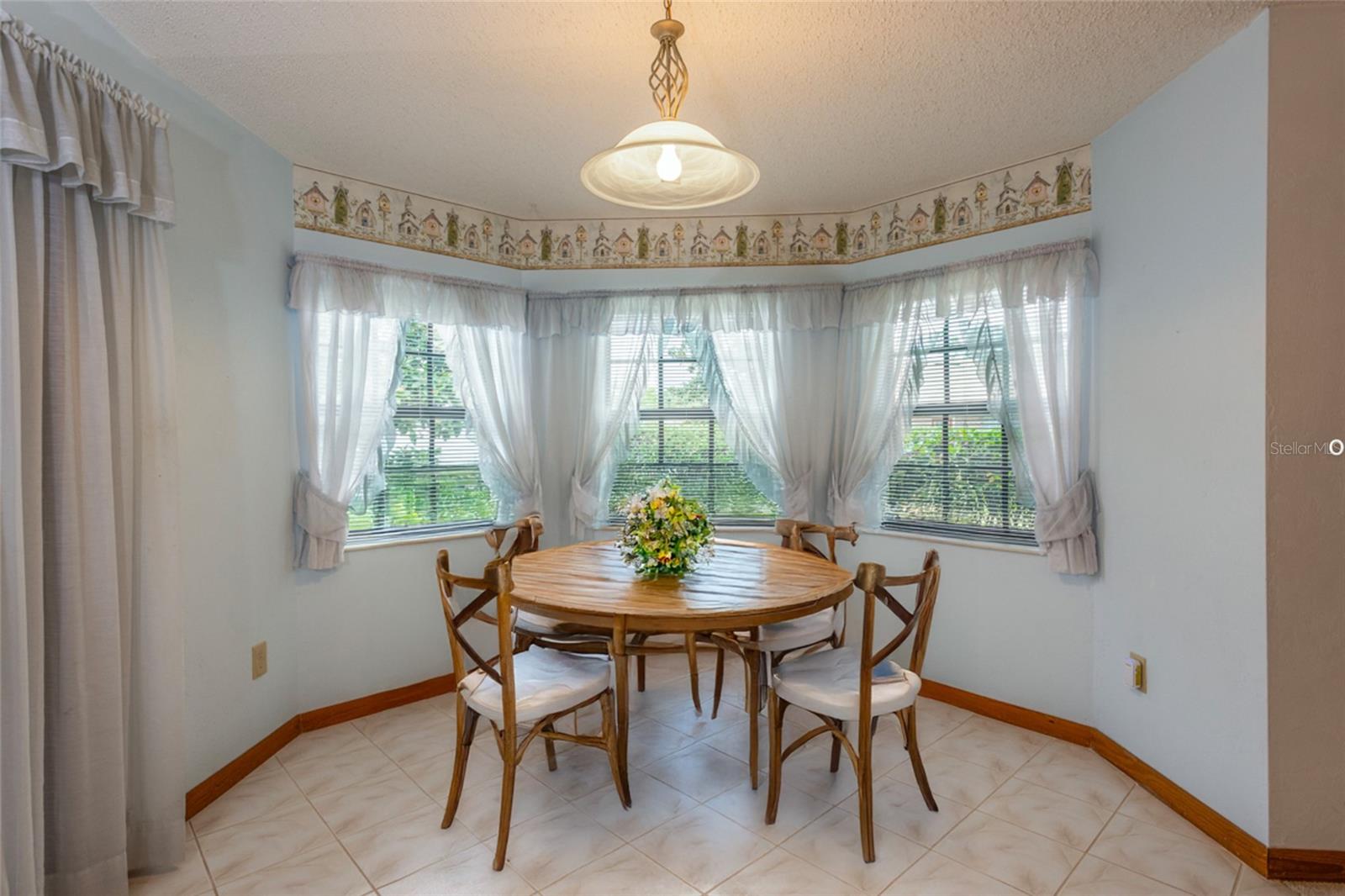 Image 10 of 41 For 17 Patchogue Lane