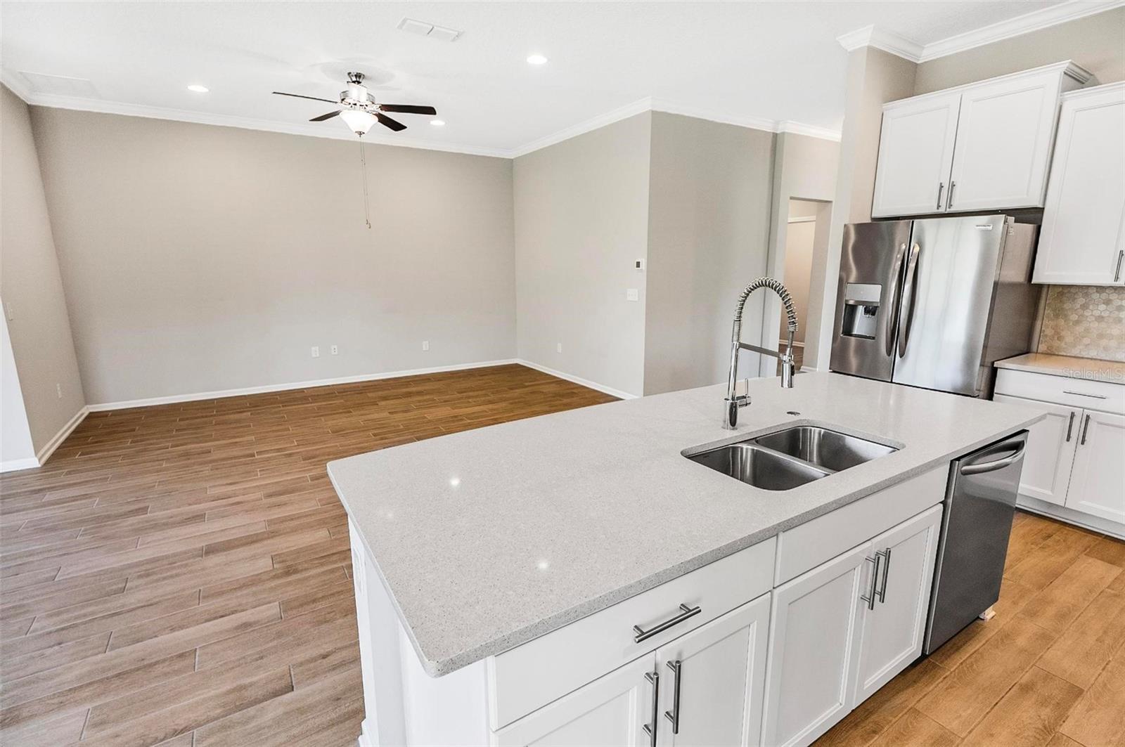 Image 12 of 70 For 83 Hummingbird Court