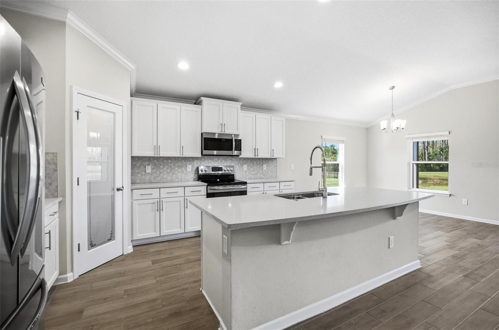 Image 2 of 70 For 83 Hummingbird Court