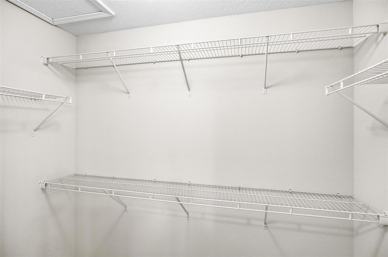 Image 25 of 70 For 83 Hummingbird Court