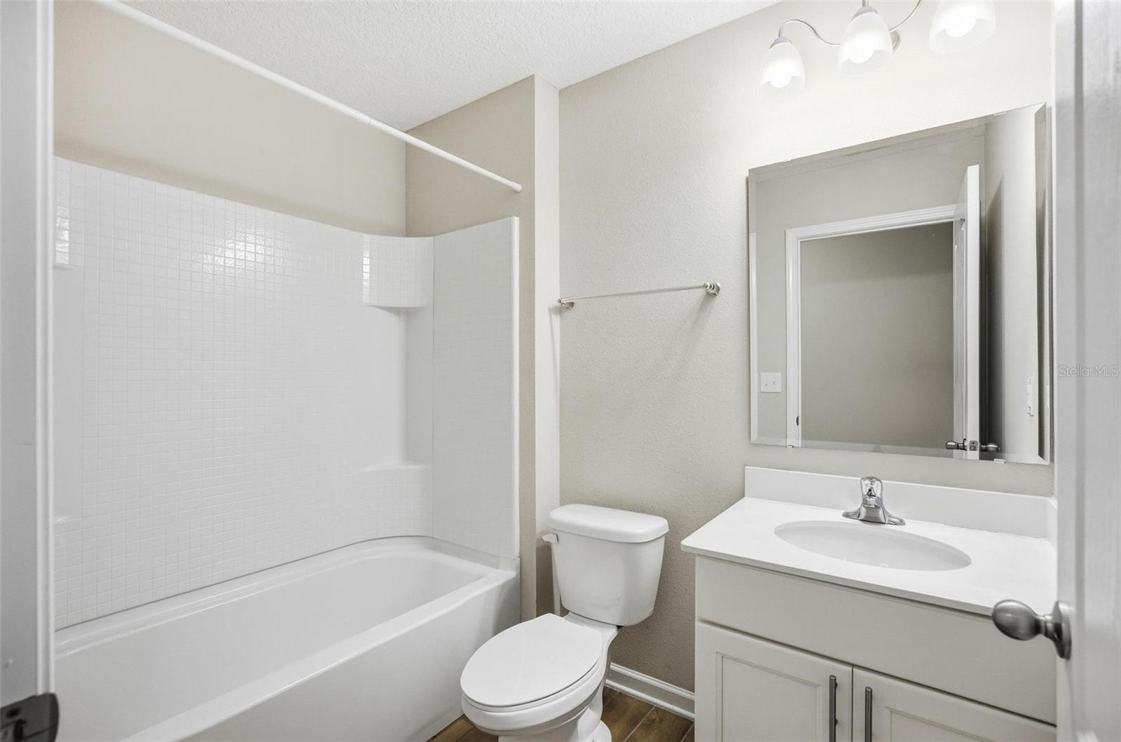 Image 28 of 70 For 83 Hummingbird Court