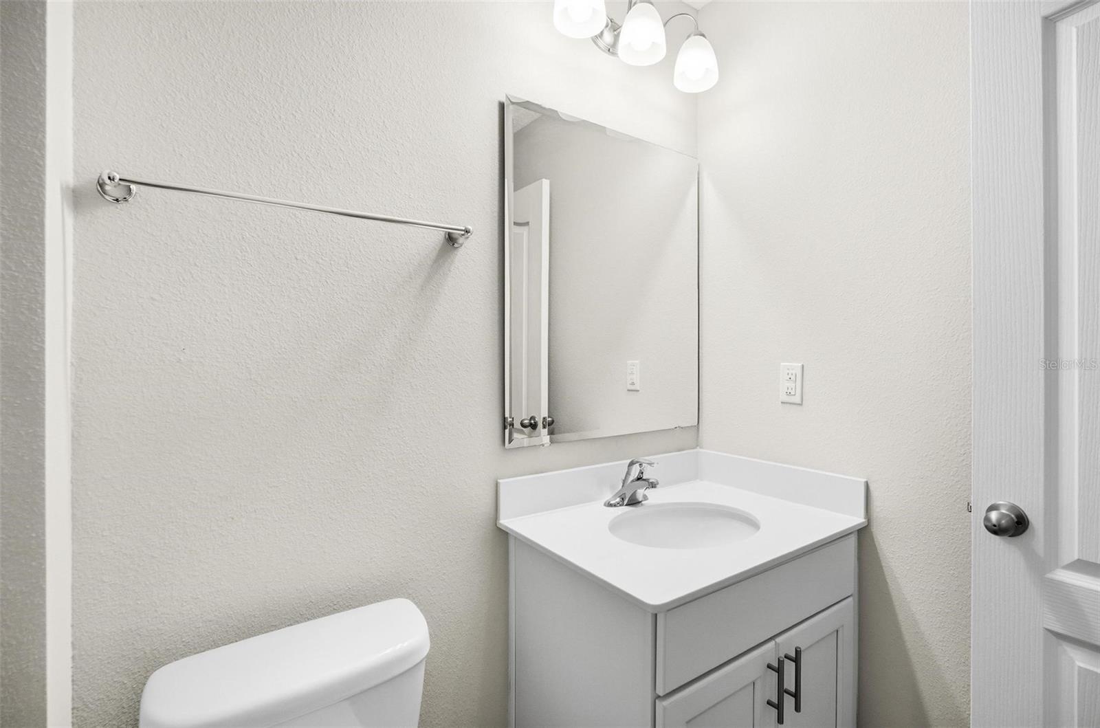 Image 29 of 70 For 83 Hummingbird Court