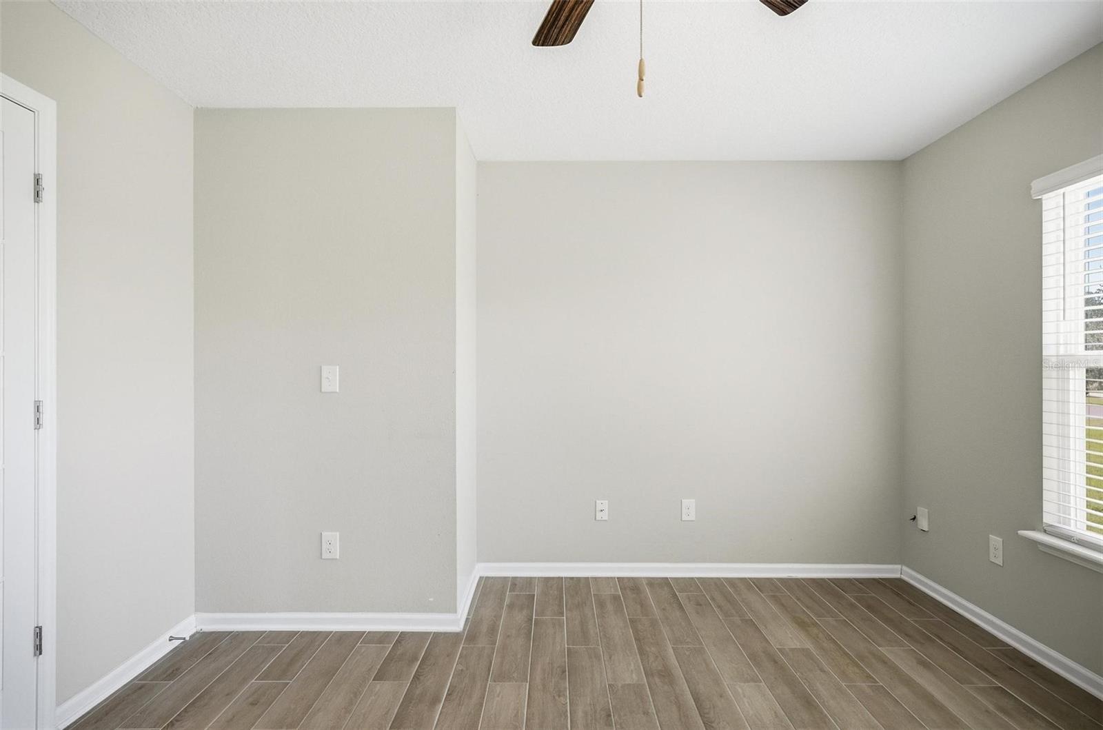 Image 36 of 70 For 83 Hummingbird Court