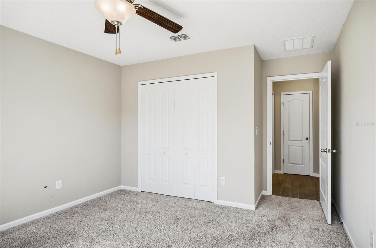 Image 39 of 70 For 83 Hummingbird Court