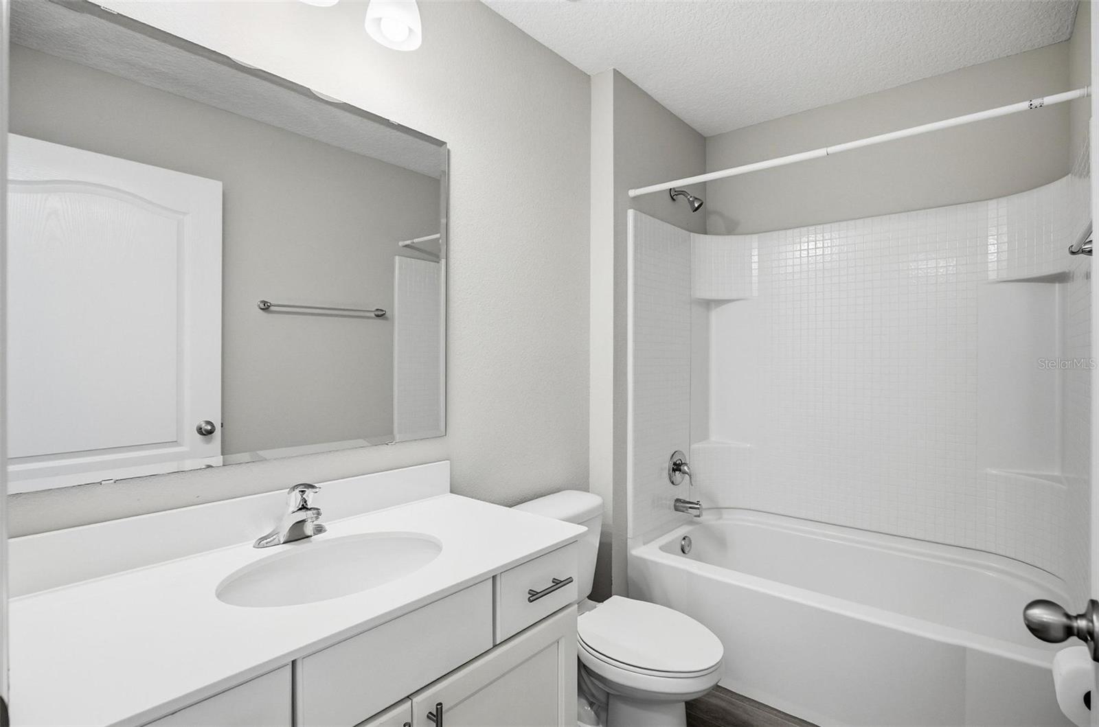 Image 40 of 70 For 83 Hummingbird Court