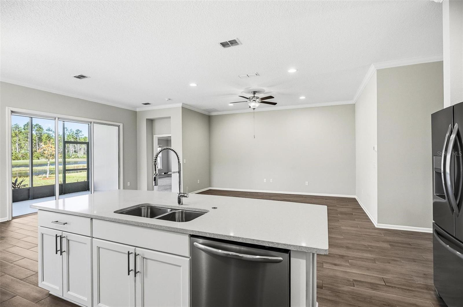 Image 8 of 70 For 83 Hummingbird Court