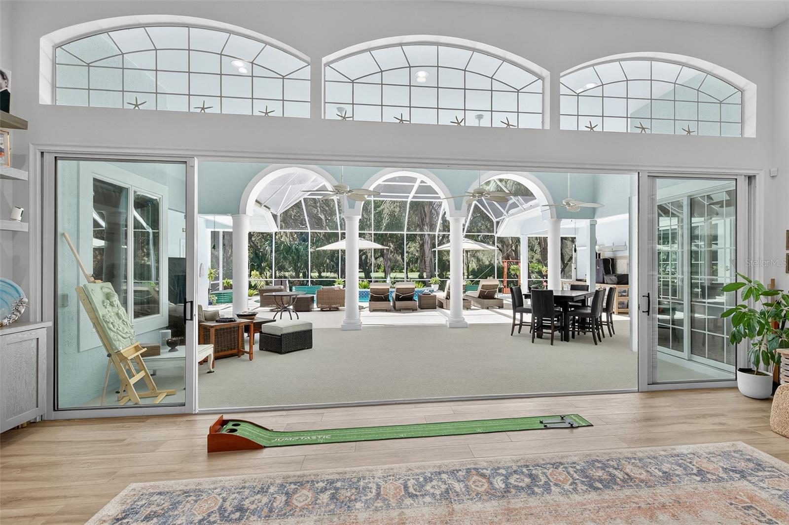 Image 12 of 79 For 13 Anastasia Court