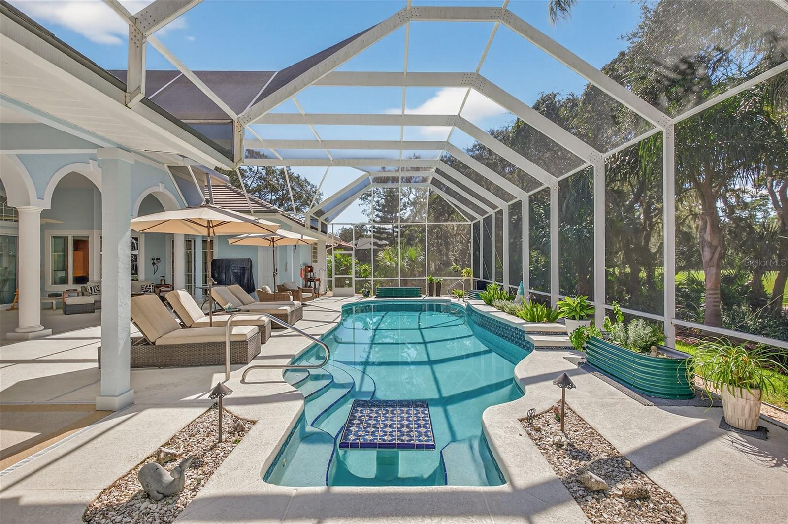 Image 15 of 79 For 13 Anastasia Court