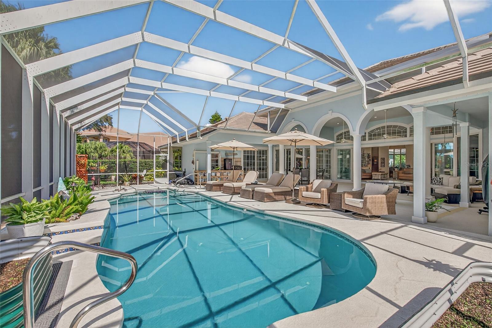 Image 17 of 79 For 13 Anastasia Court