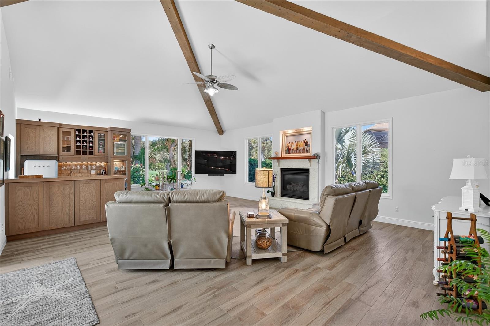 Image 34 of 79 For 13 Anastasia Court