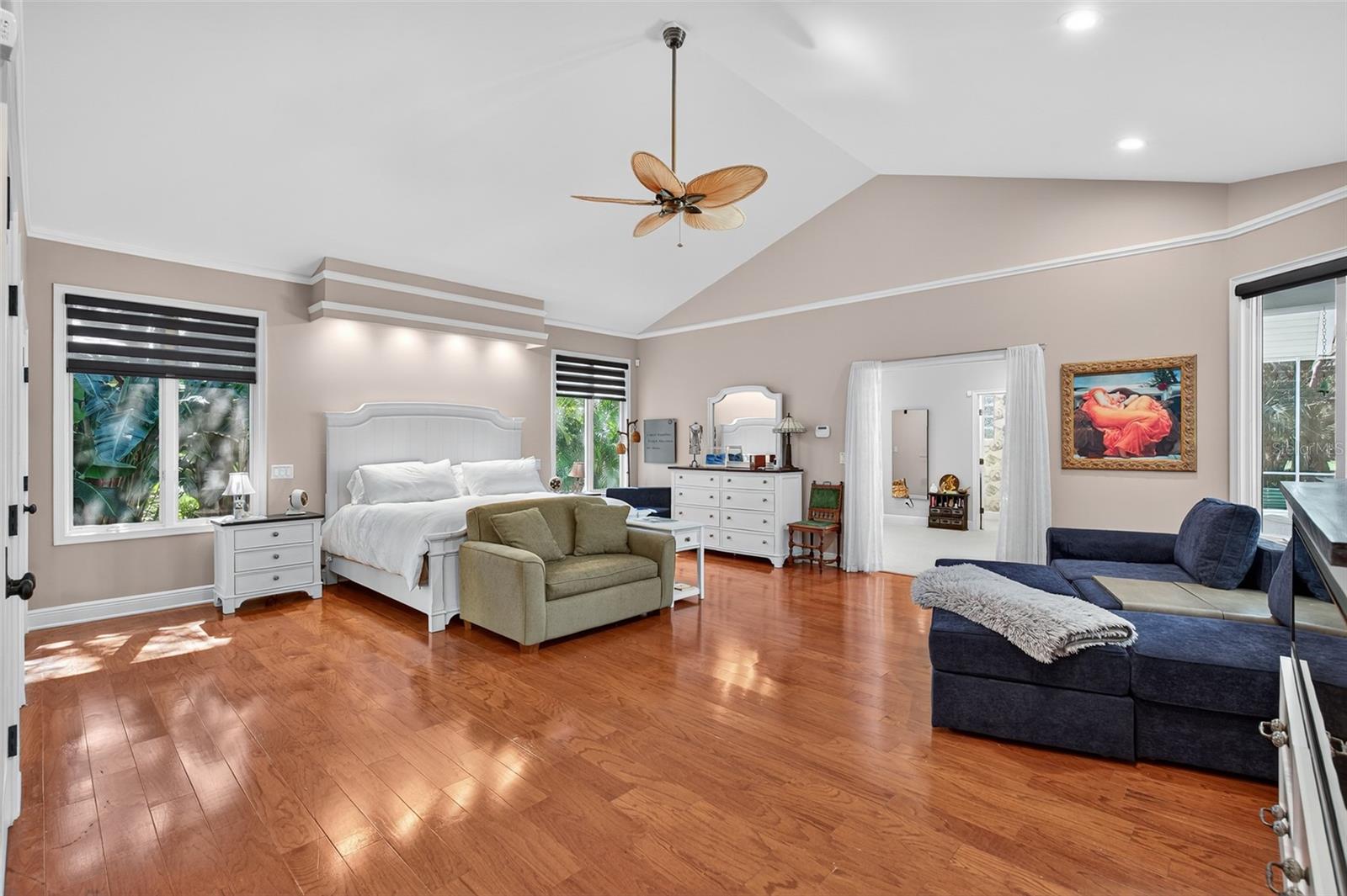 Image 39 of 79 For 13 Anastasia Court