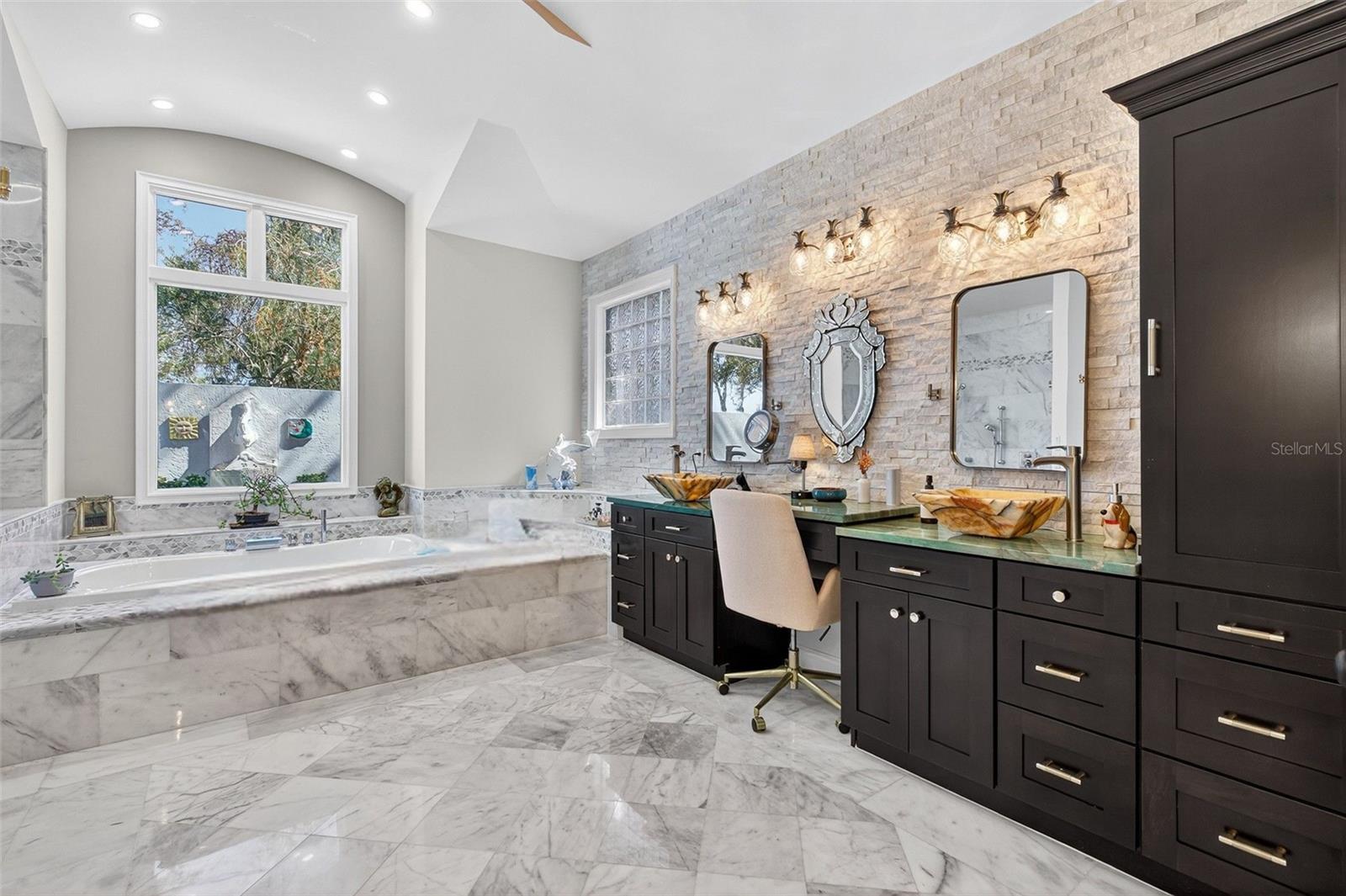 Image 42 of 79 For 13 Anastasia Court