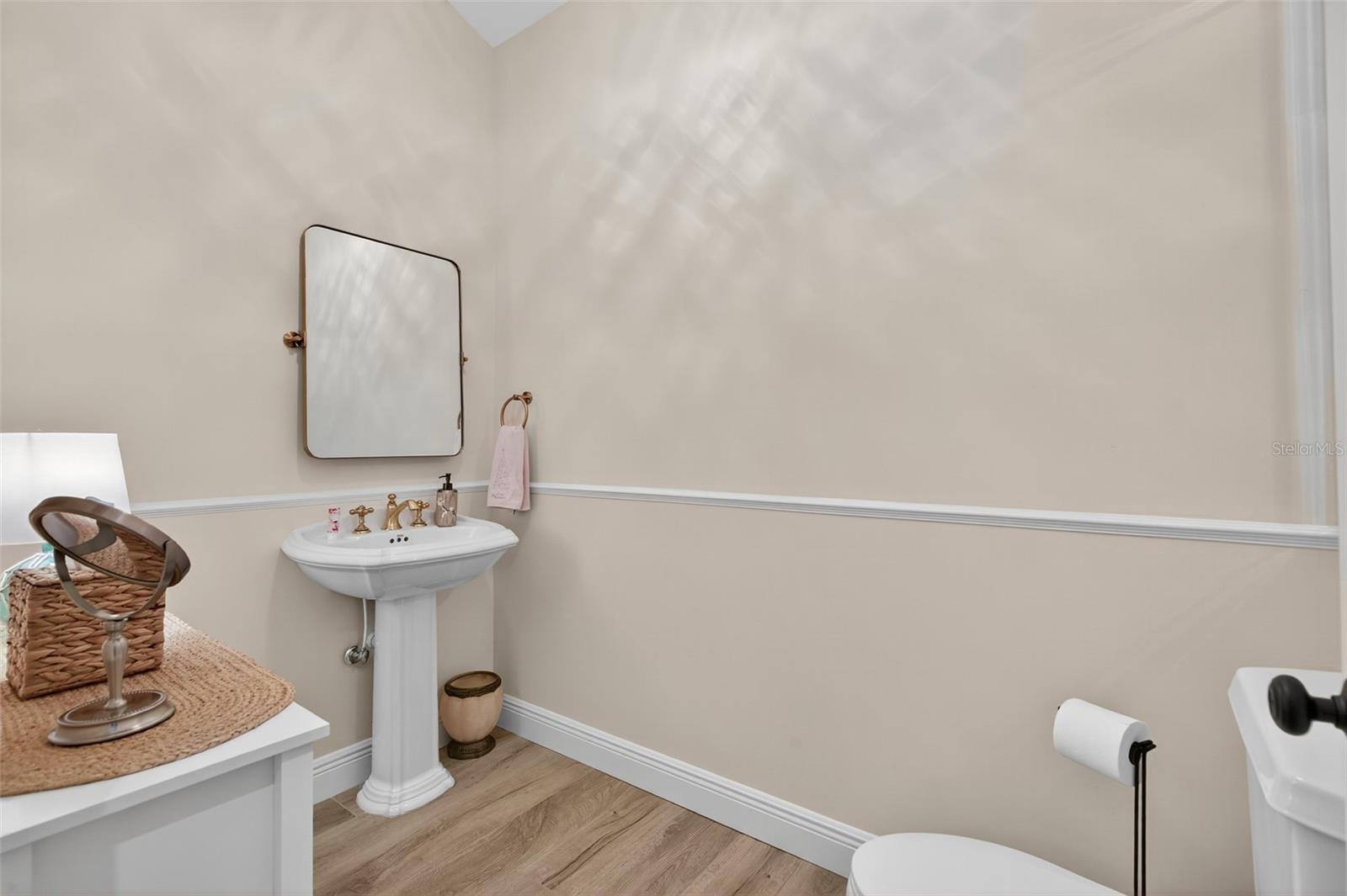 Image 46 of 79 For 13 Anastasia Court