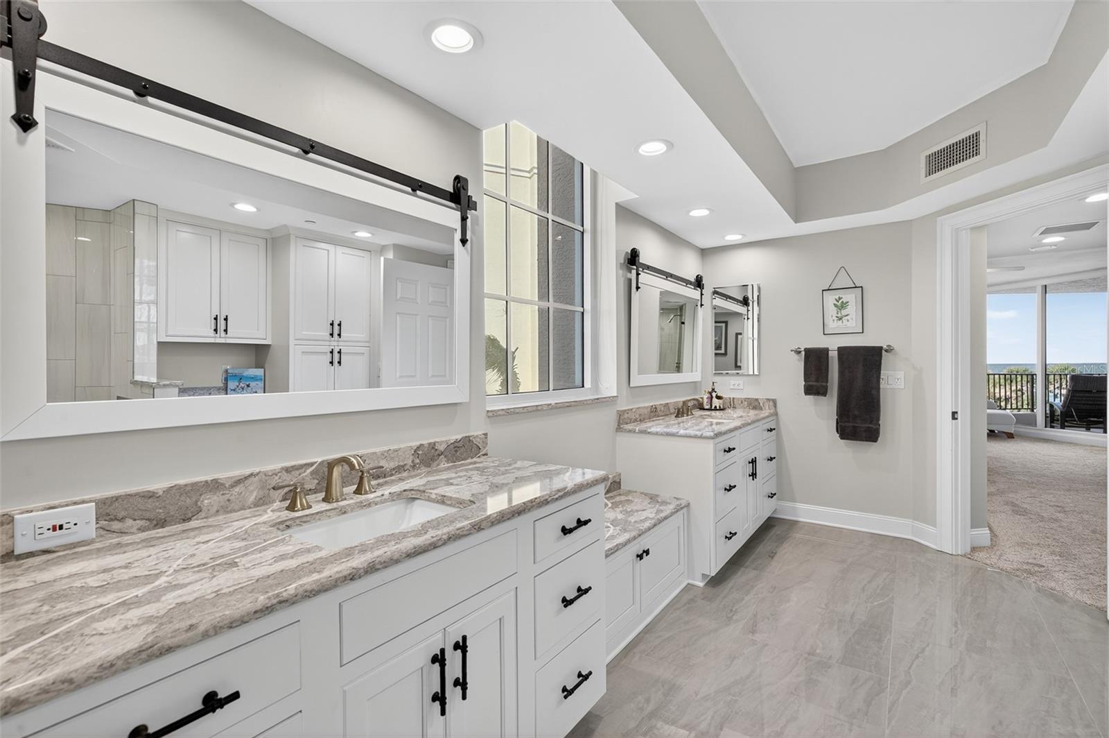 Image 27 of 72 For 7 Avenue De La Mer  201