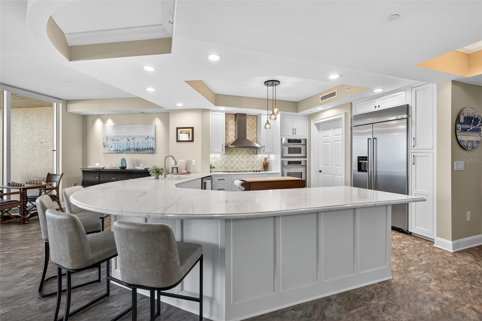 Image 3 of 72 For 7 Avenue De La Mer  201