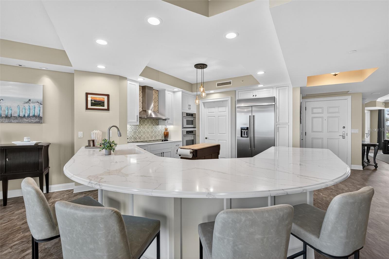 Image 4 of 72 For 7 Avenue De La Mer  201