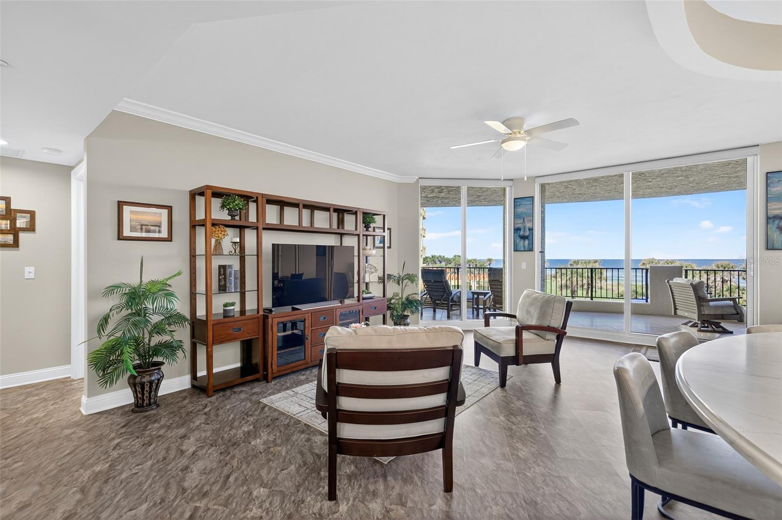 Image 8 of 72 For 7 Avenue De La Mer  201