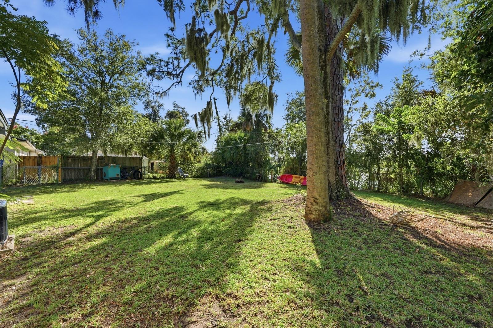 Image 26 of 34 For 464 Palmetto Street