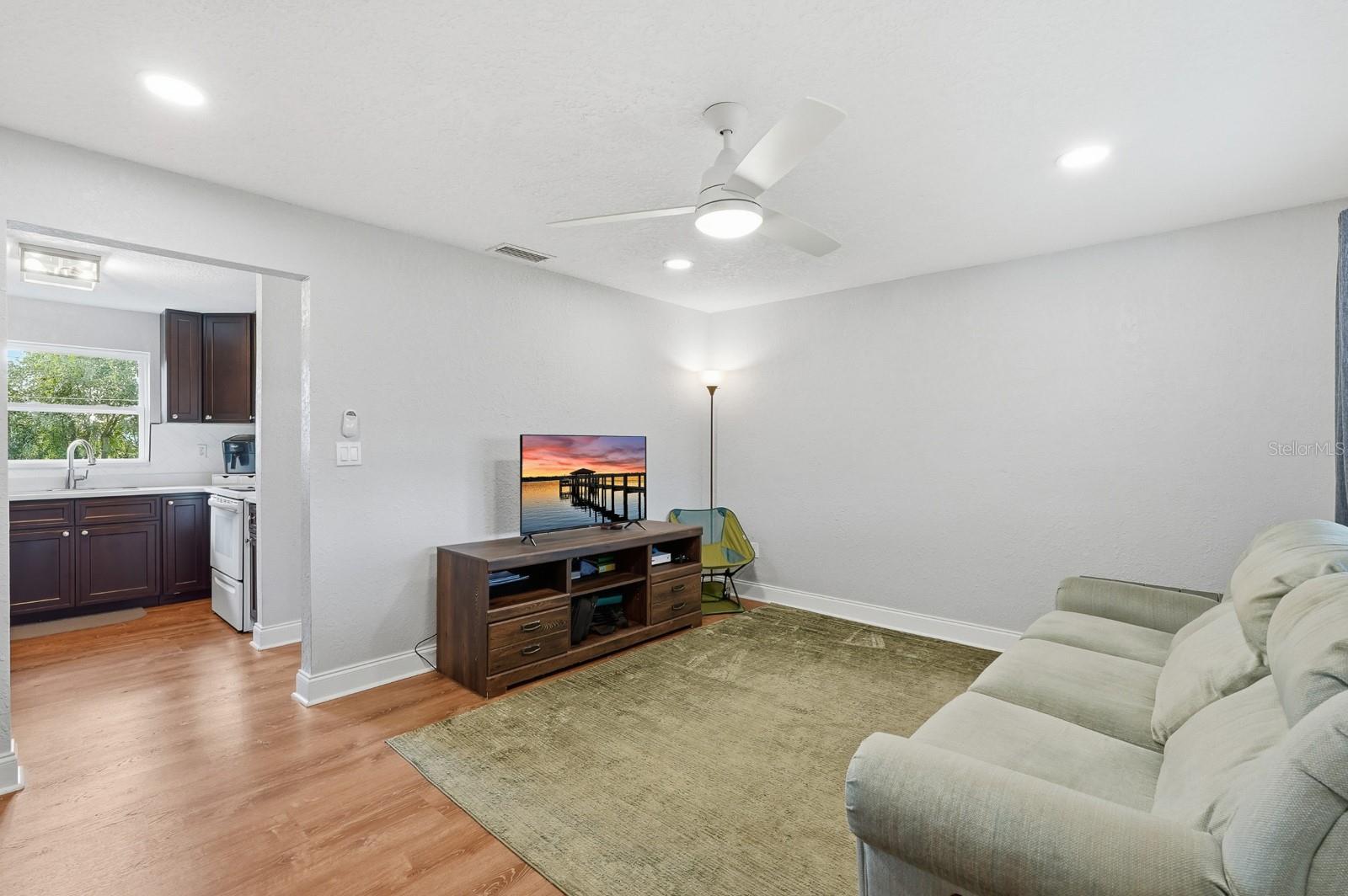 Image 6 of 34 For 464 Palmetto Street