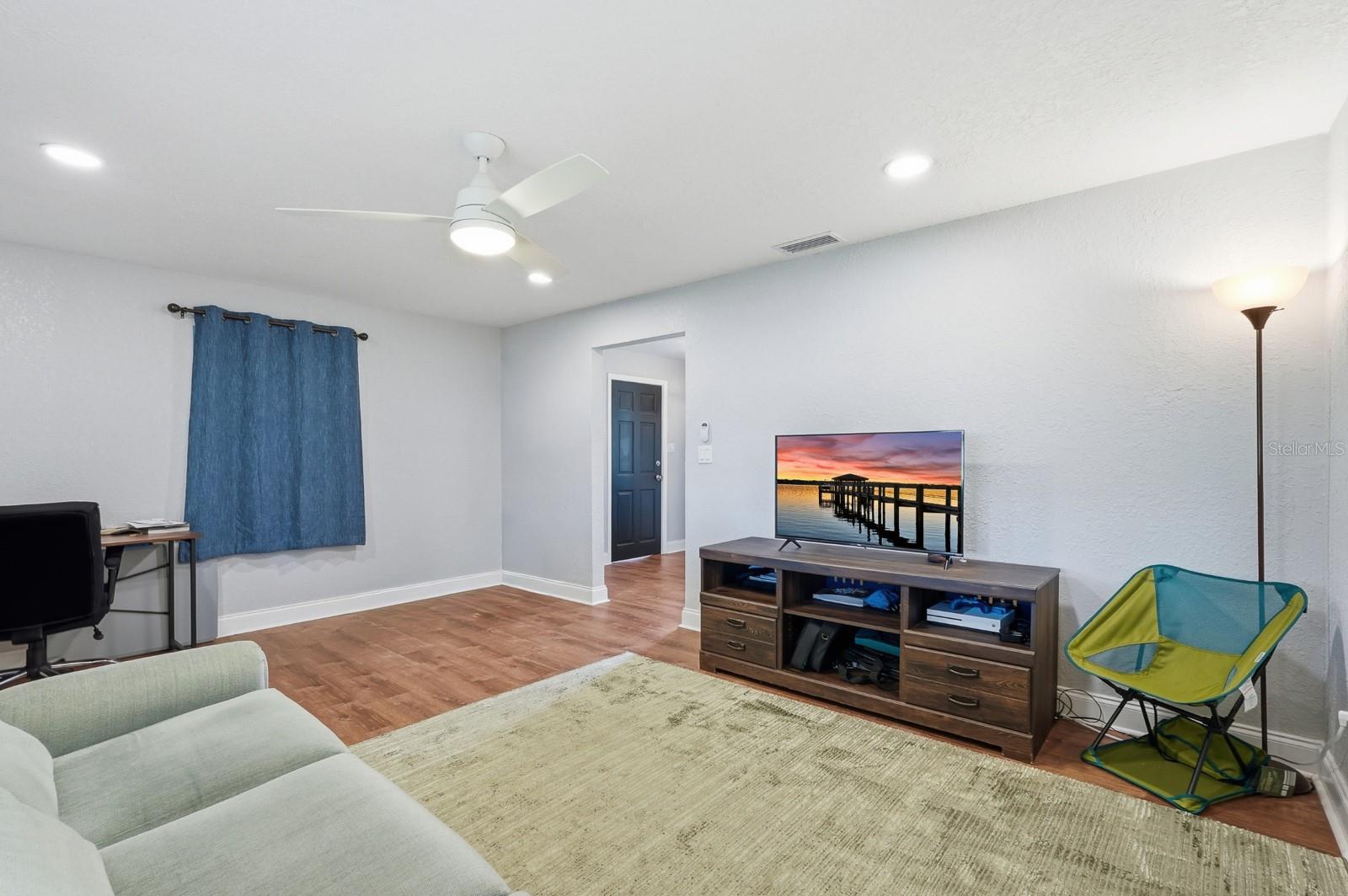 Image 8 of 34 For 464 Palmetto Street