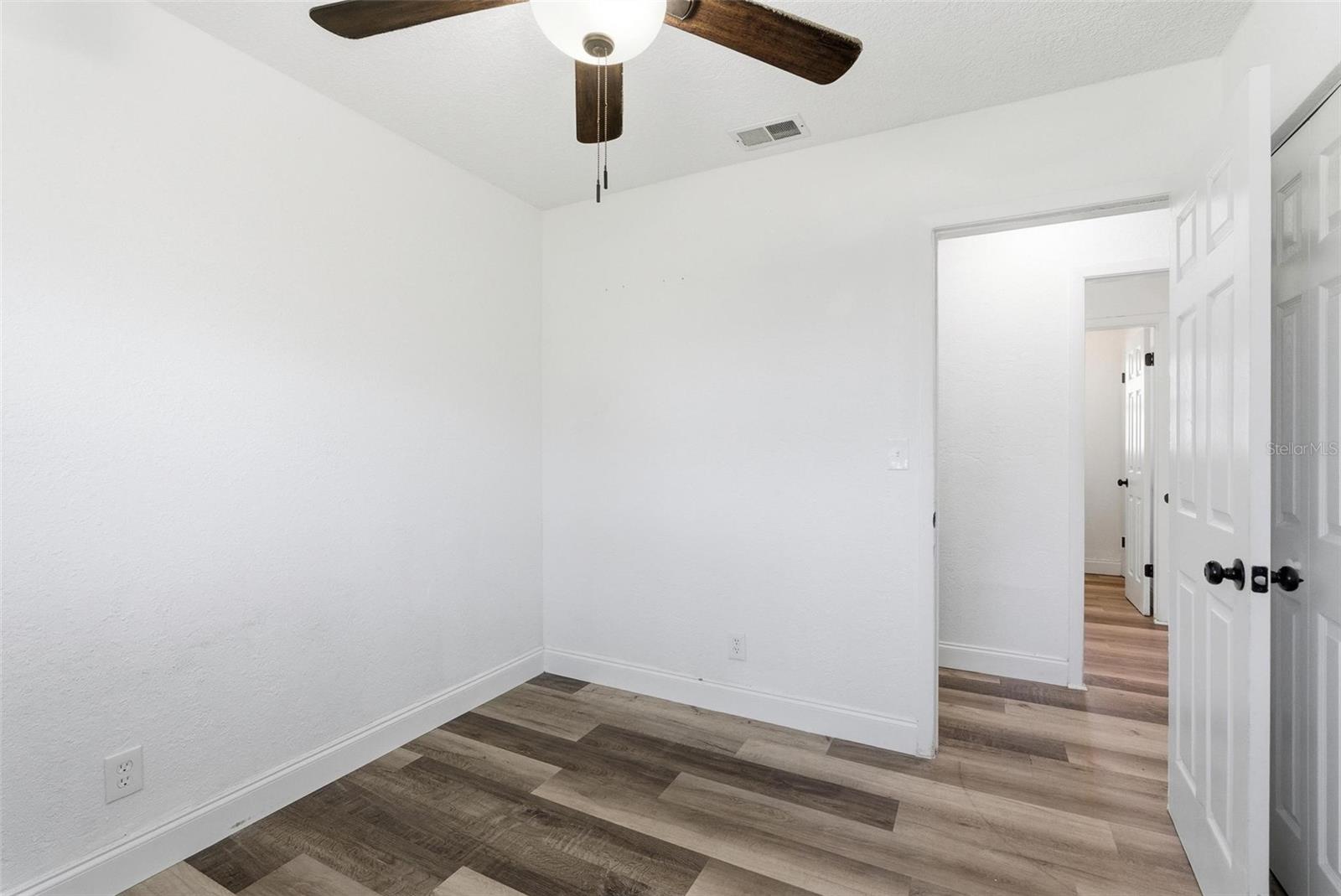 Image 28 of 53 For 1598 3rd Street