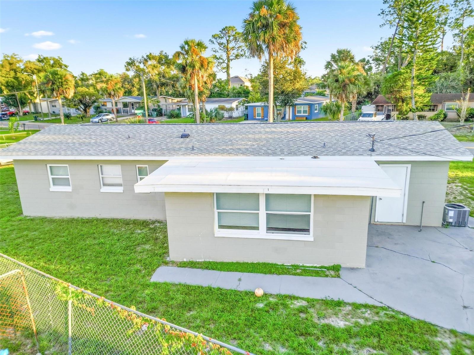 Image 42 of 53 For 1598 3rd Street