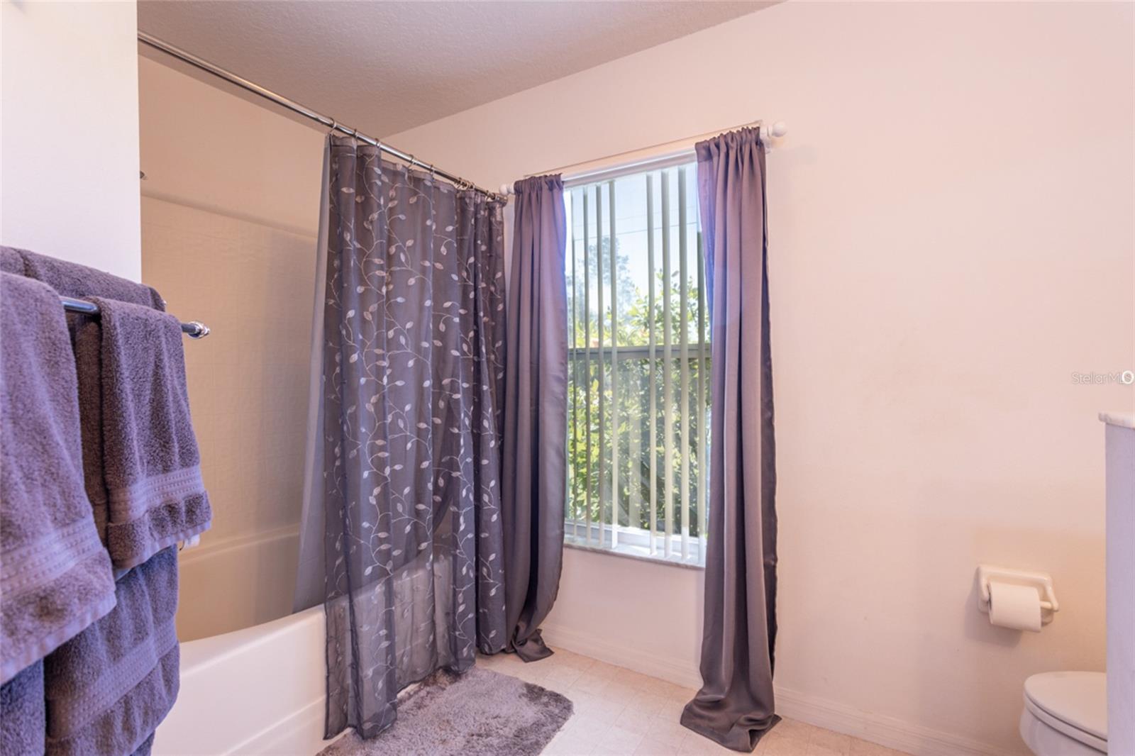 Image 16 of 32 For 11 Rylin Lane