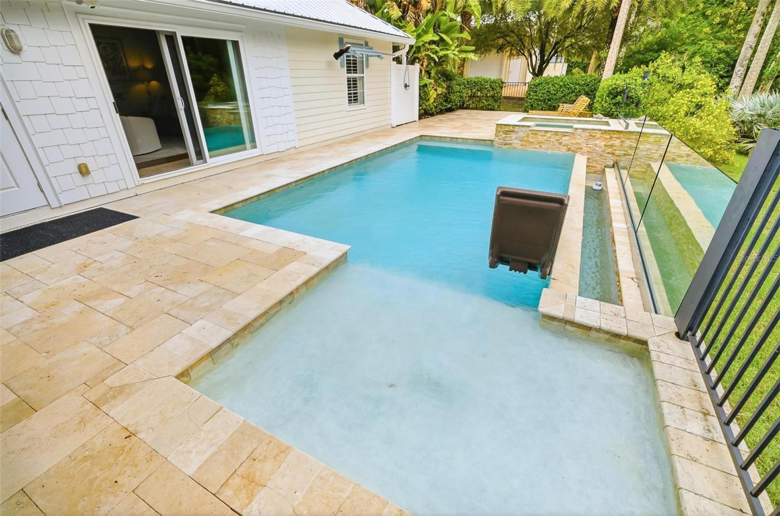 Image 13 of 100 For 10 Pamela Parkway