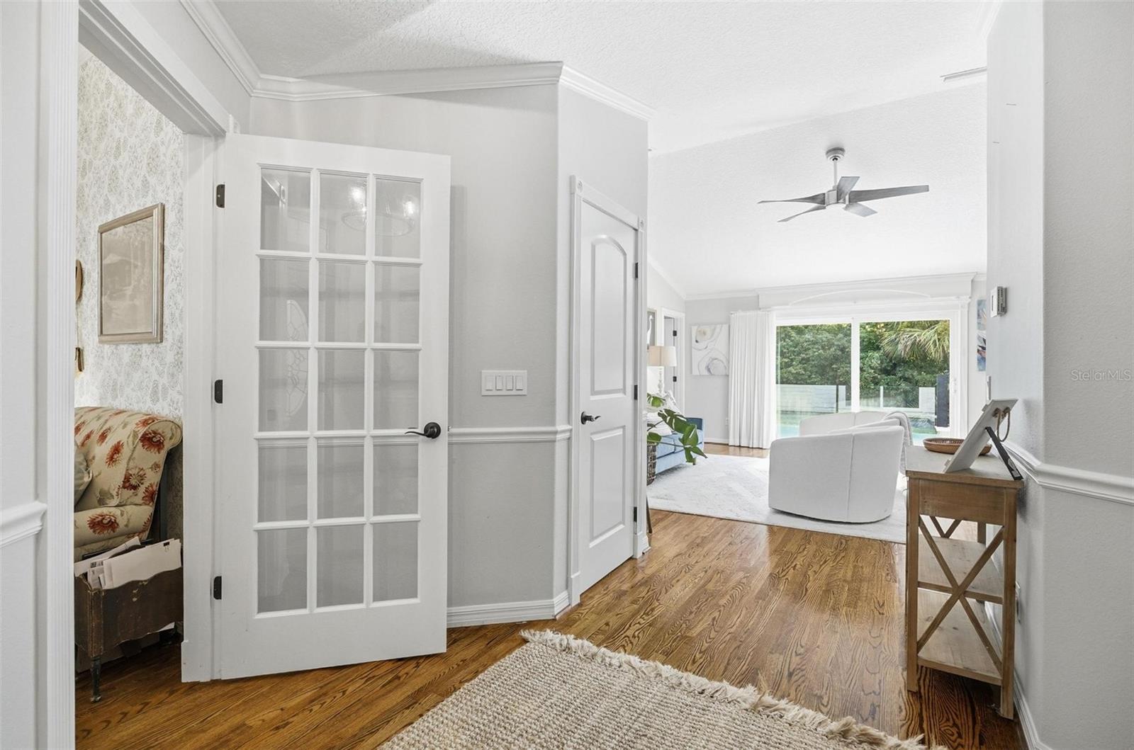 Image 30 of 100 For 10 Pamela Parkway