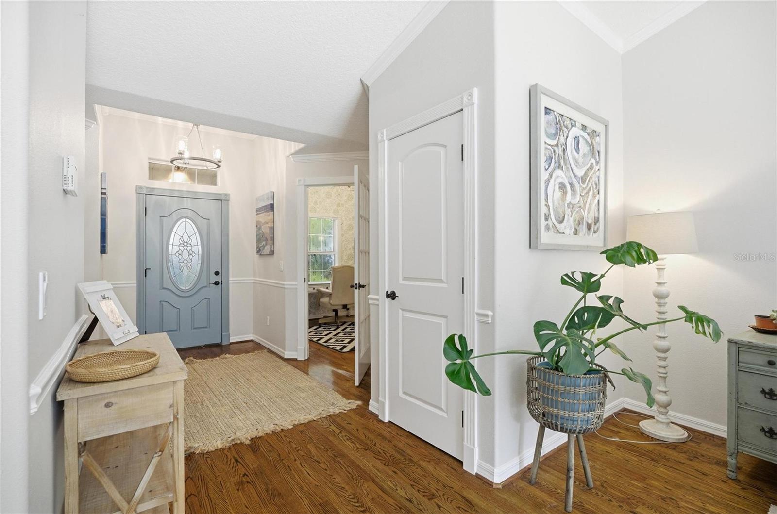 Image 31 of 100 For 10 Pamela Parkway