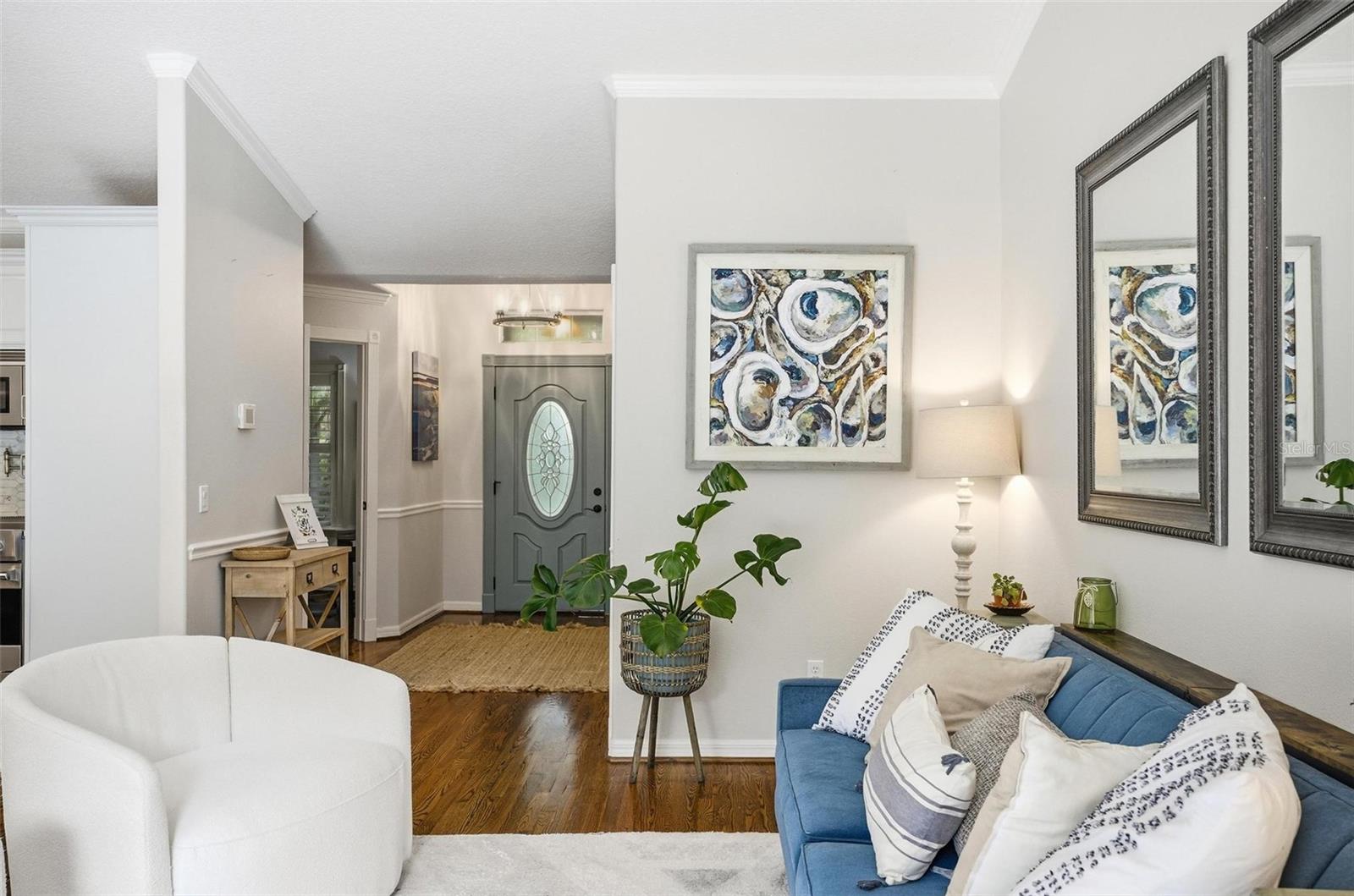 Image 38 of 100 For 10 Pamela Parkway