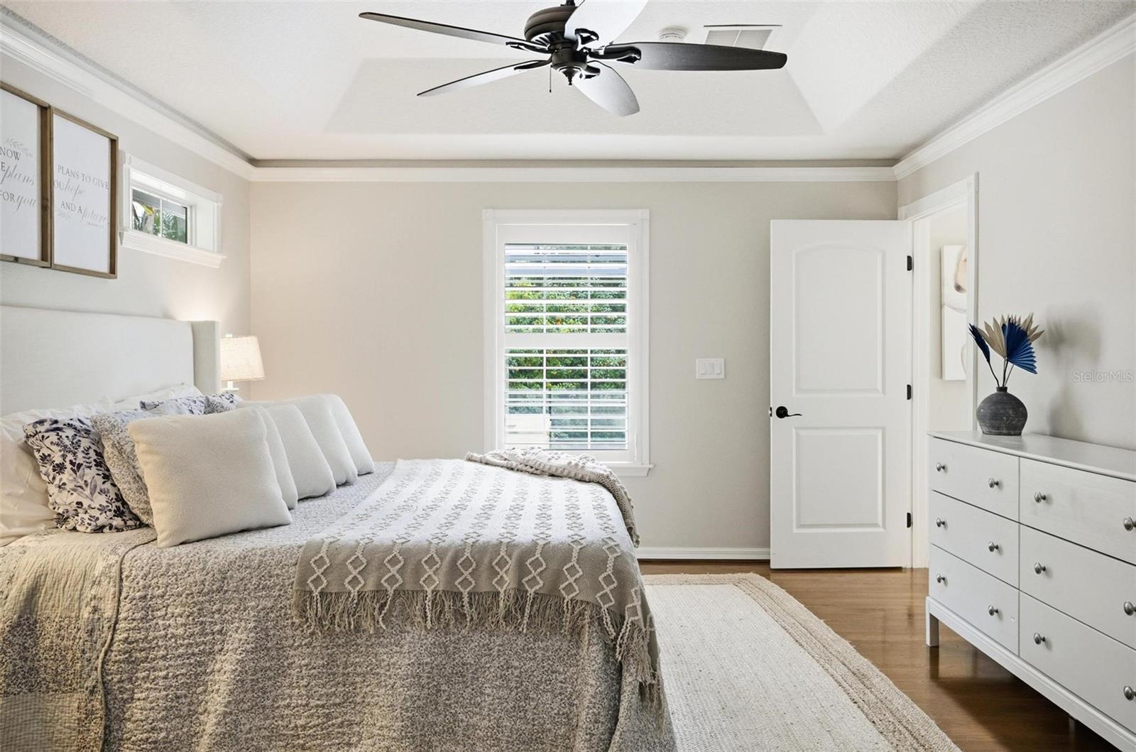 Image 55 of 100 For 10 Pamela Parkway