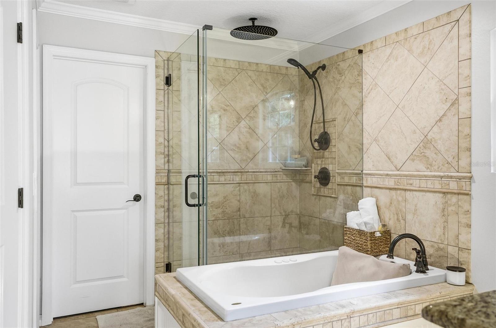 Image 64 of 100 For 10 Pamela Parkway