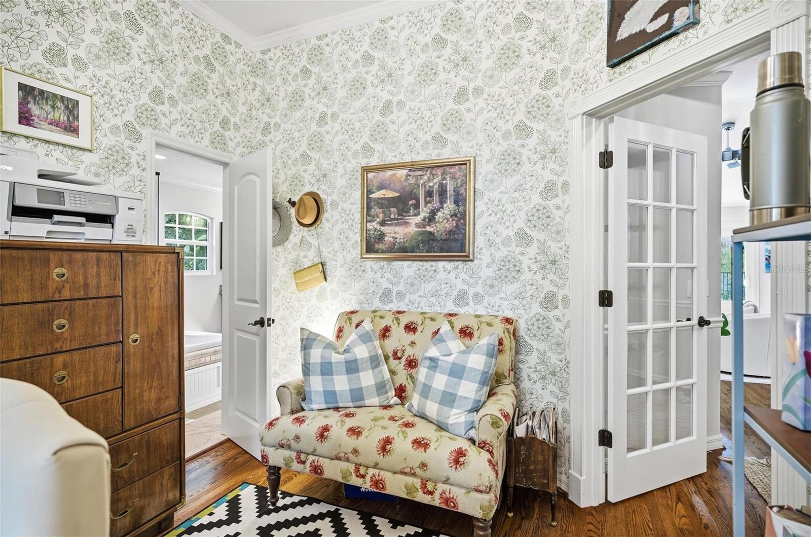 Image 70 of 100 For 10 Pamela Parkway