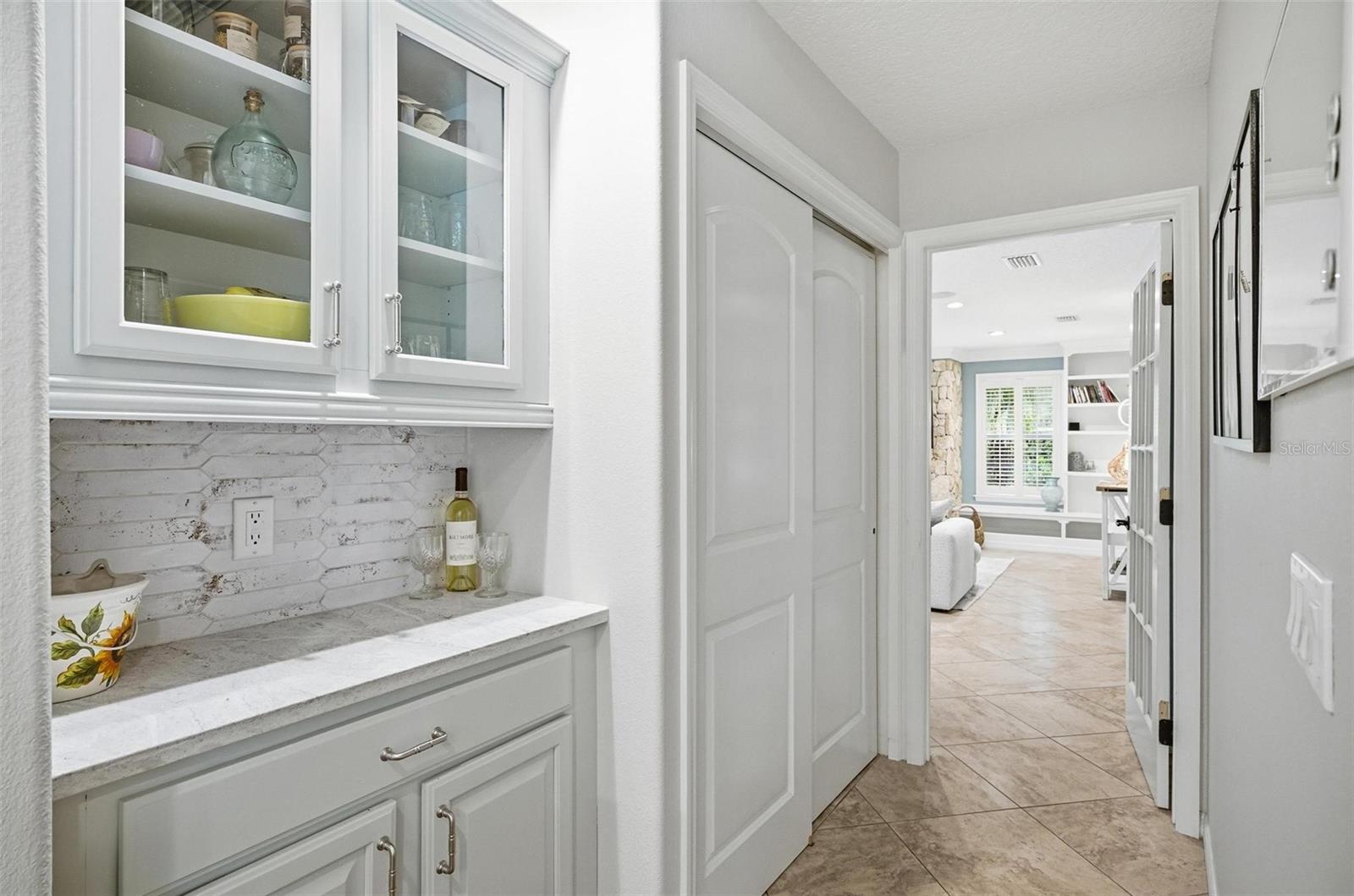 Image 71 of 100 For 10 Pamela Parkway