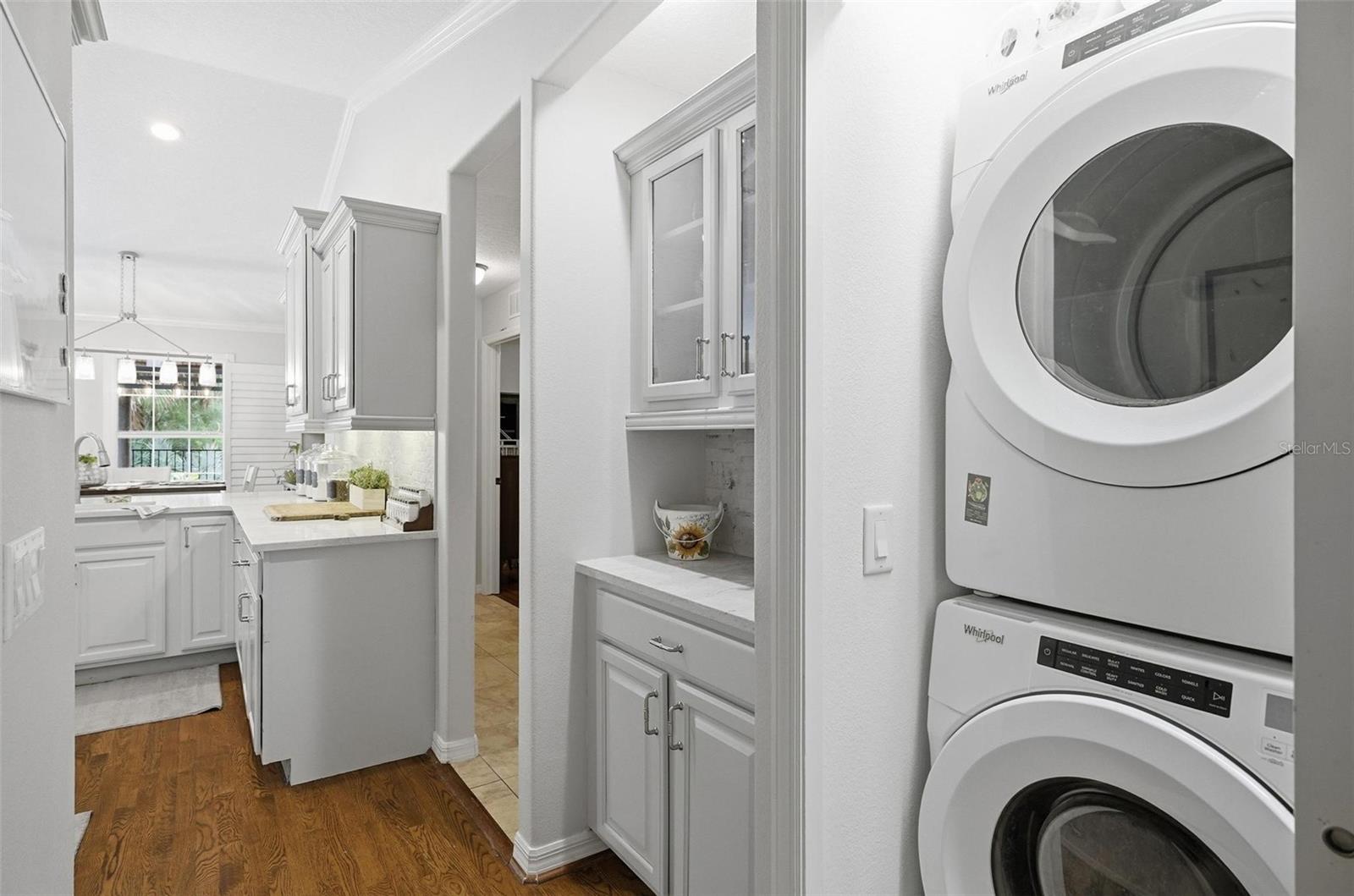 Image 72 of 100 For 10 Pamela Parkway