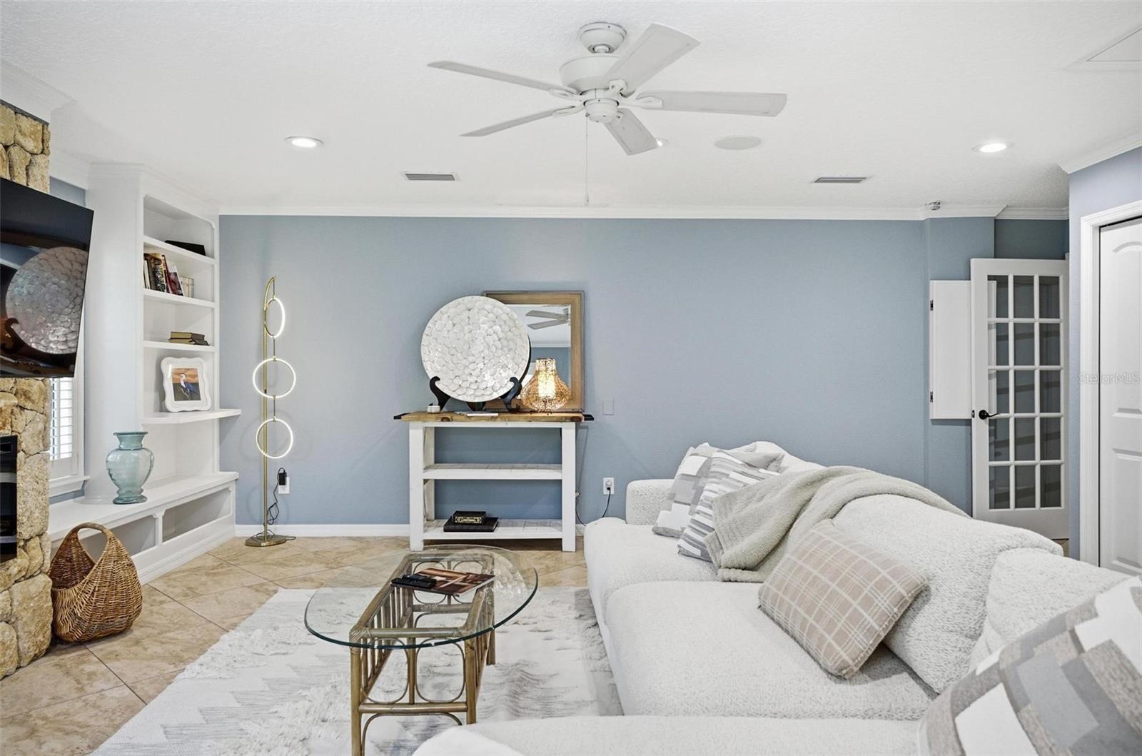 Image 75 of 100 For 10 Pamela Parkway