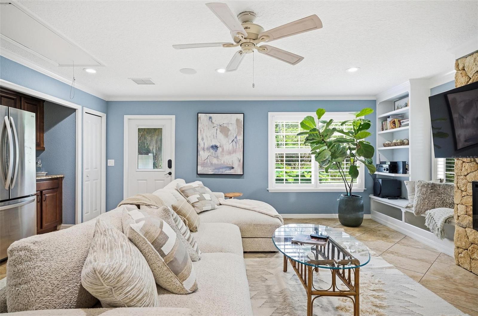 Image 77 of 100 For 10 Pamela Parkway