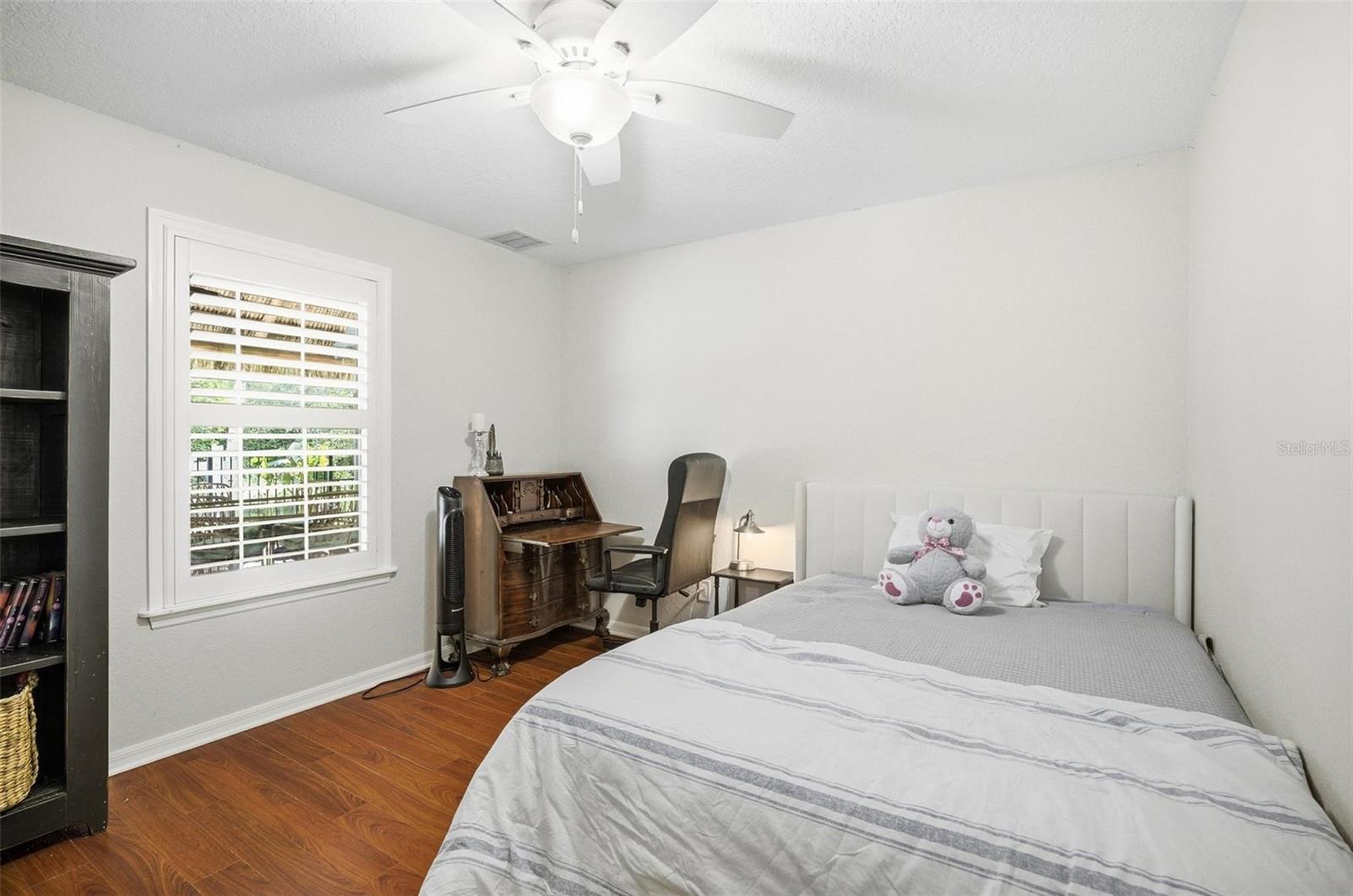 Image 82 of 100 For 10 Pamela Parkway