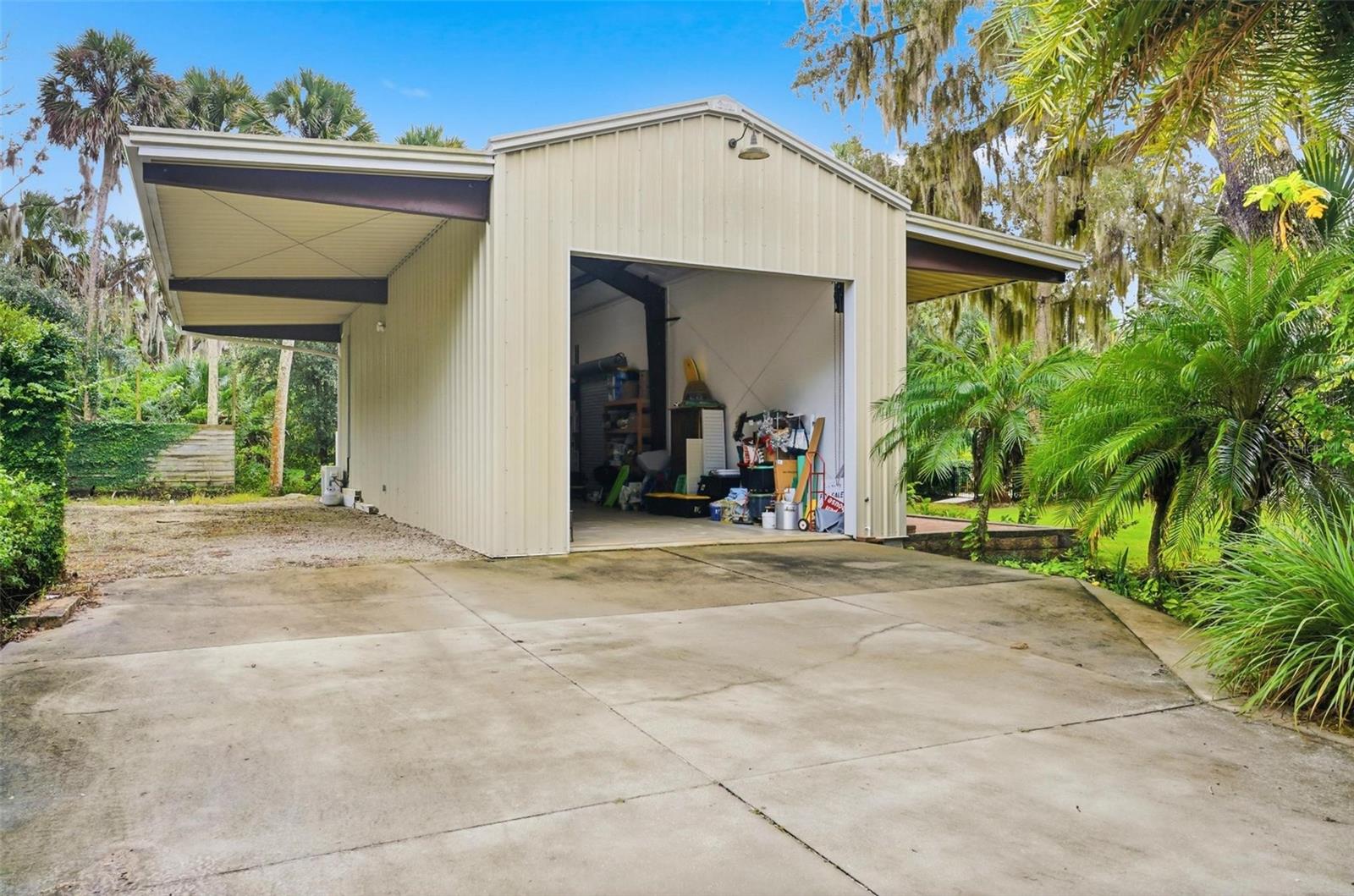 Image 9 of 100 For 10 Pamela Parkway