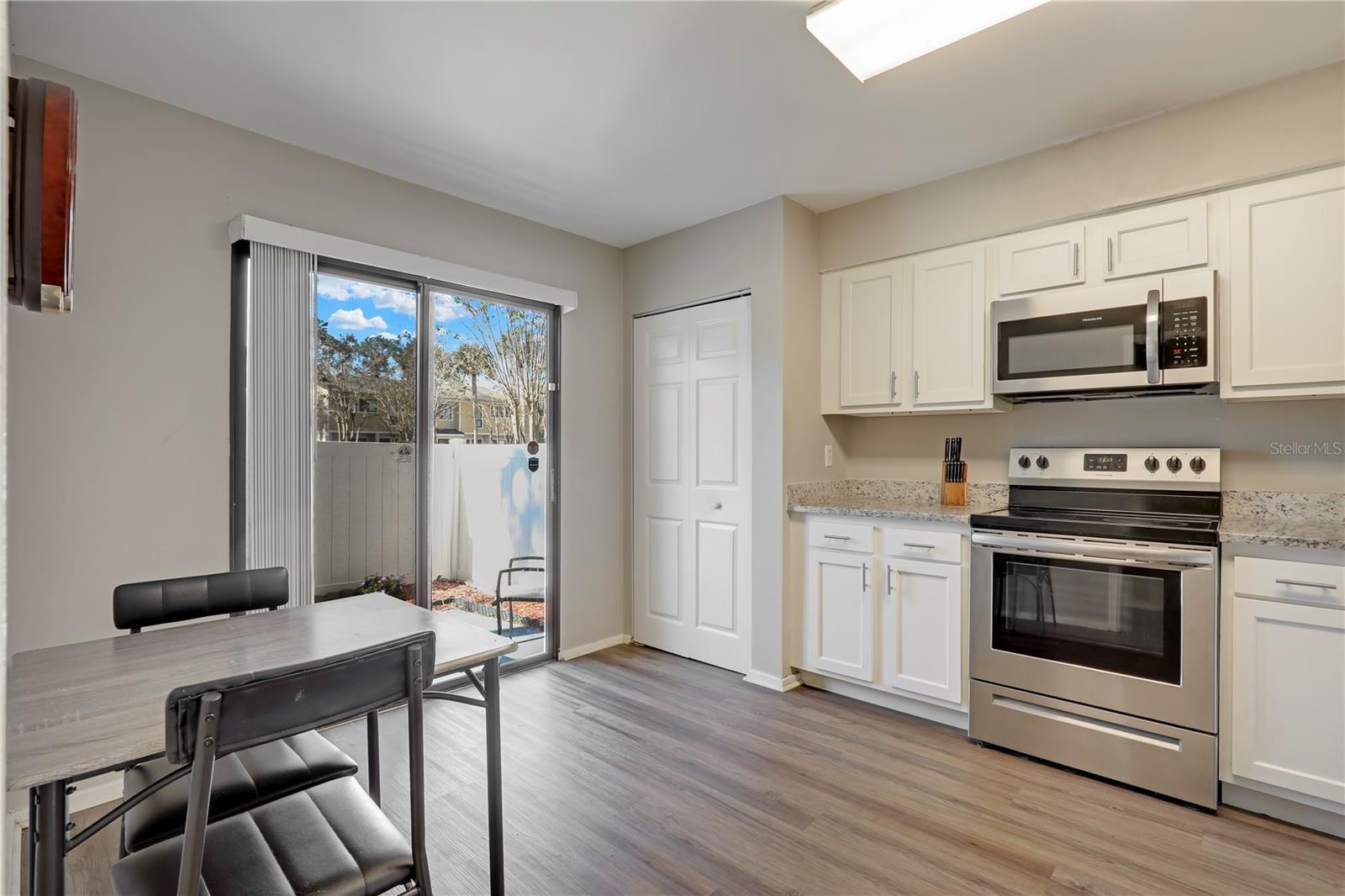 Image 11 of 58 For 7864 Playa Del Rey Court 7864