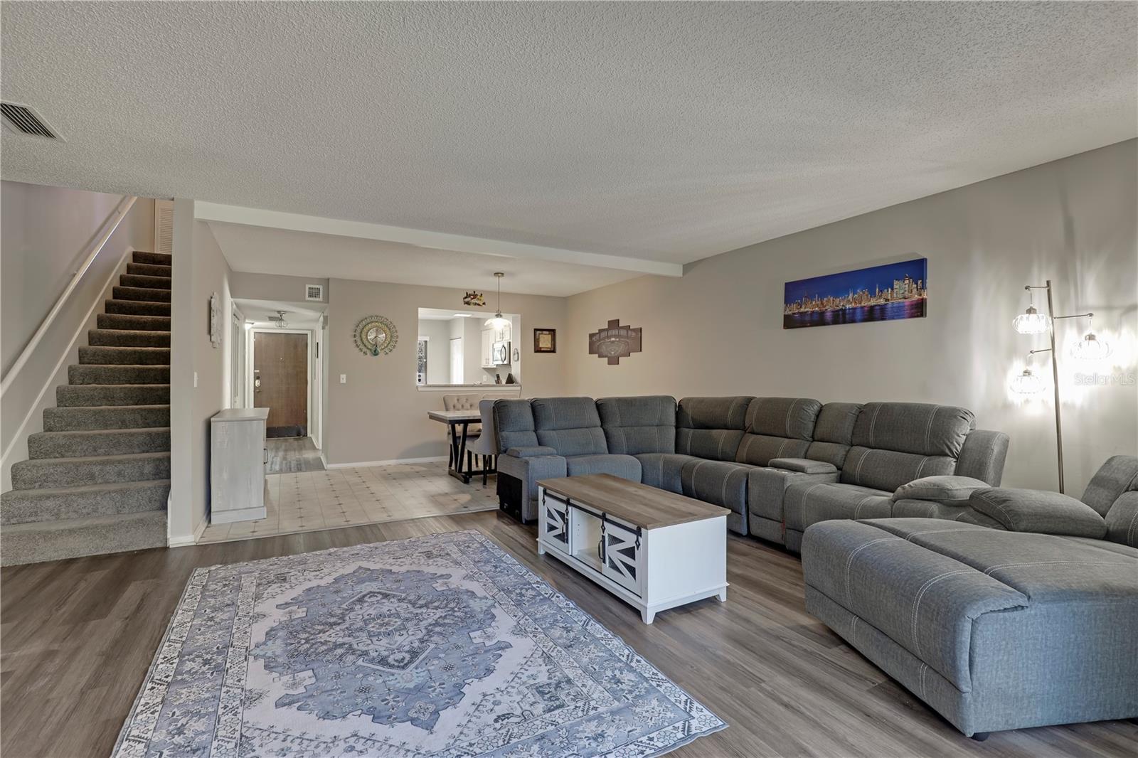 Image 3 of 58 For 7864 Playa Del Rey Court 7864