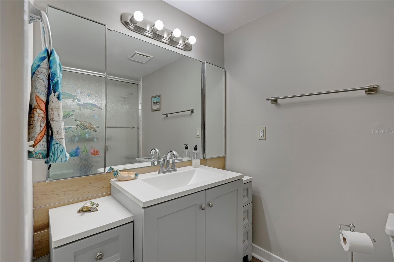 Image 34 of 58 For 7864 Playa Del Rey Court 7864