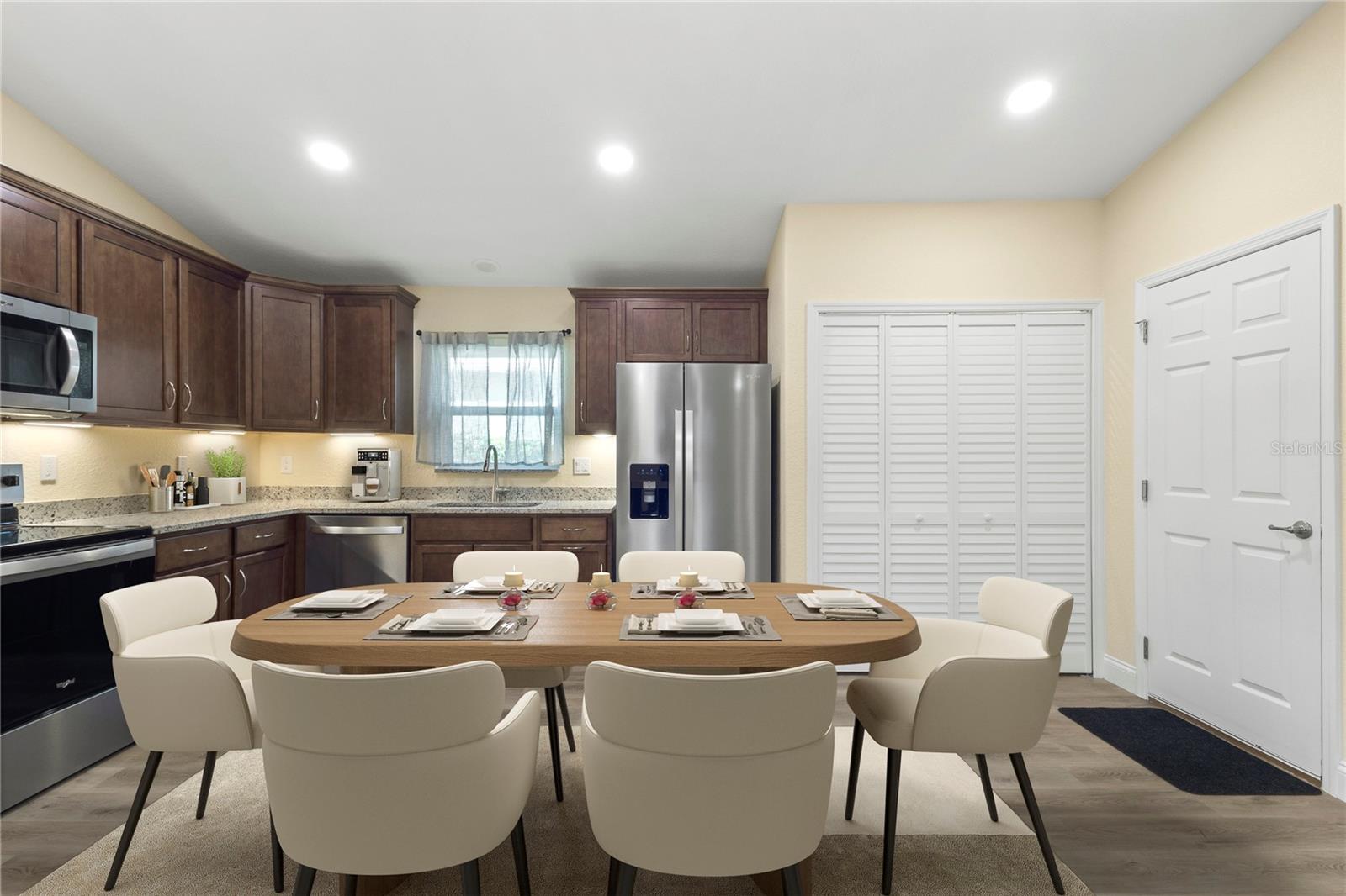 Image 10 of 35 For 12 Seminole Avenue