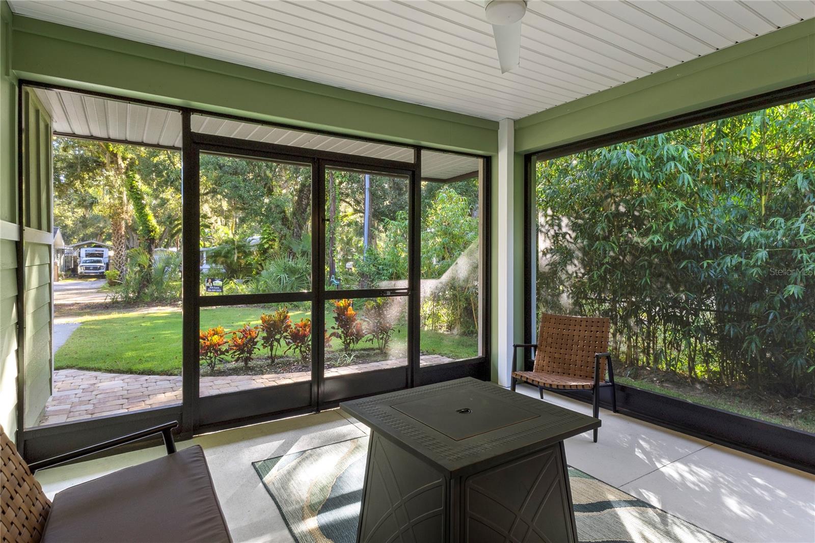 Image 4 of 35 For 12 Seminole Avenue