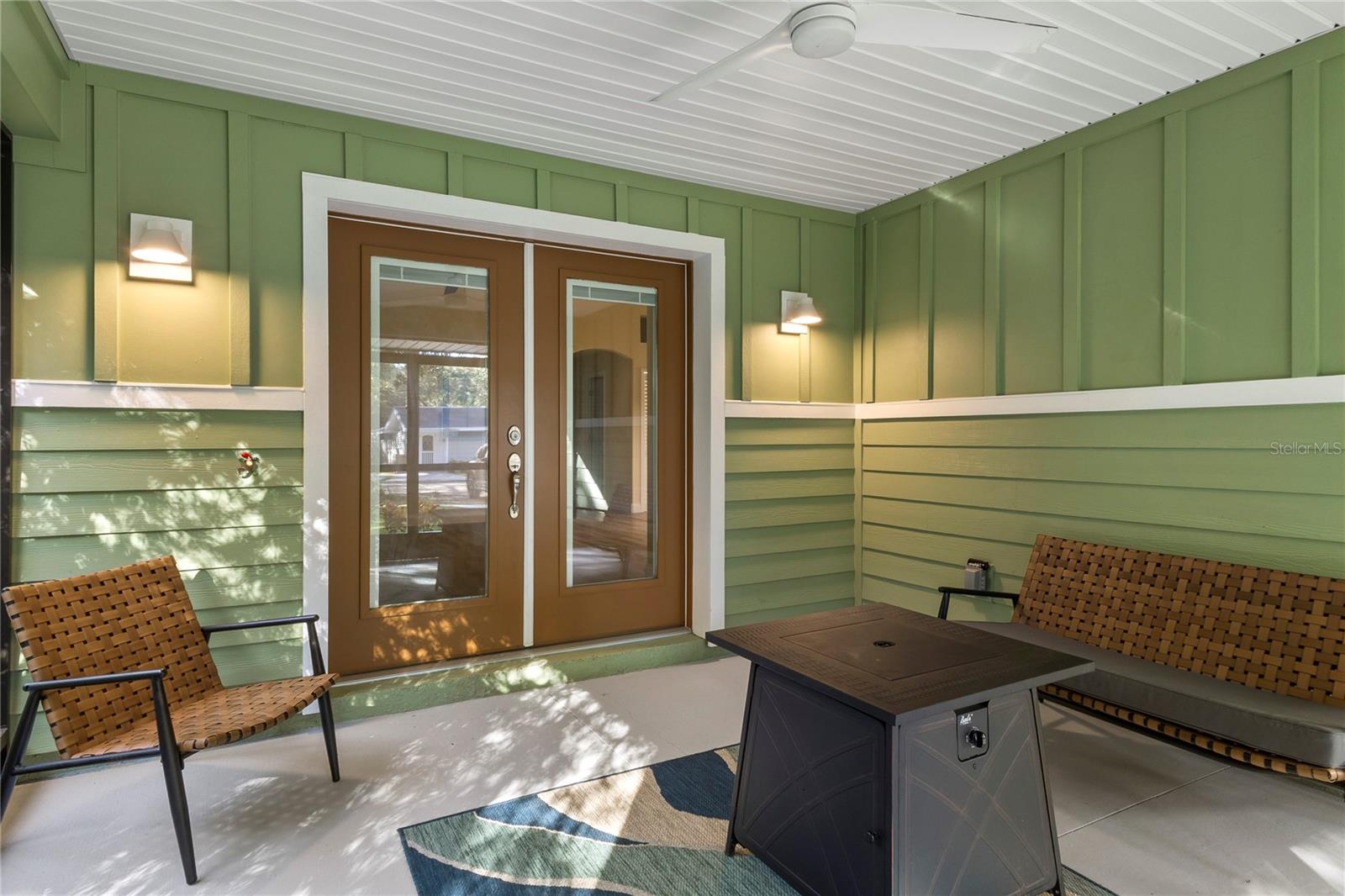 Image 5 of 35 For 12 Seminole Avenue