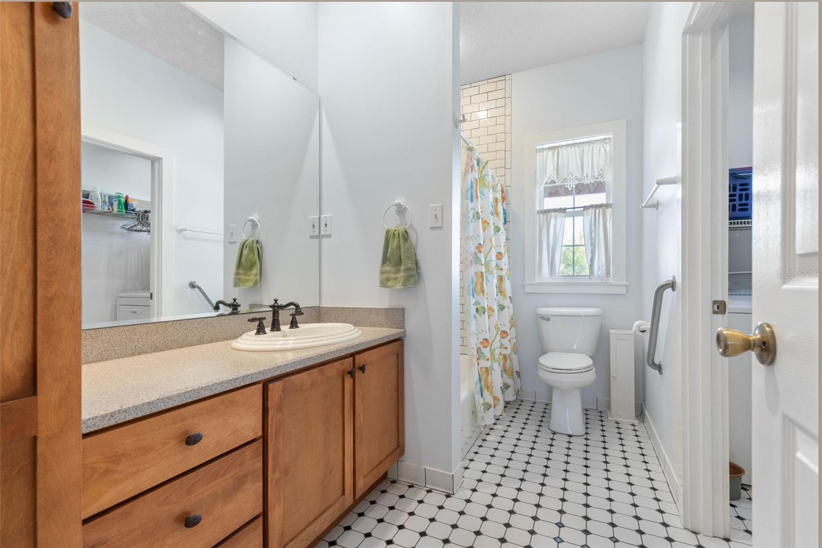 Image 33 of 98 For 6525 Old A1a N