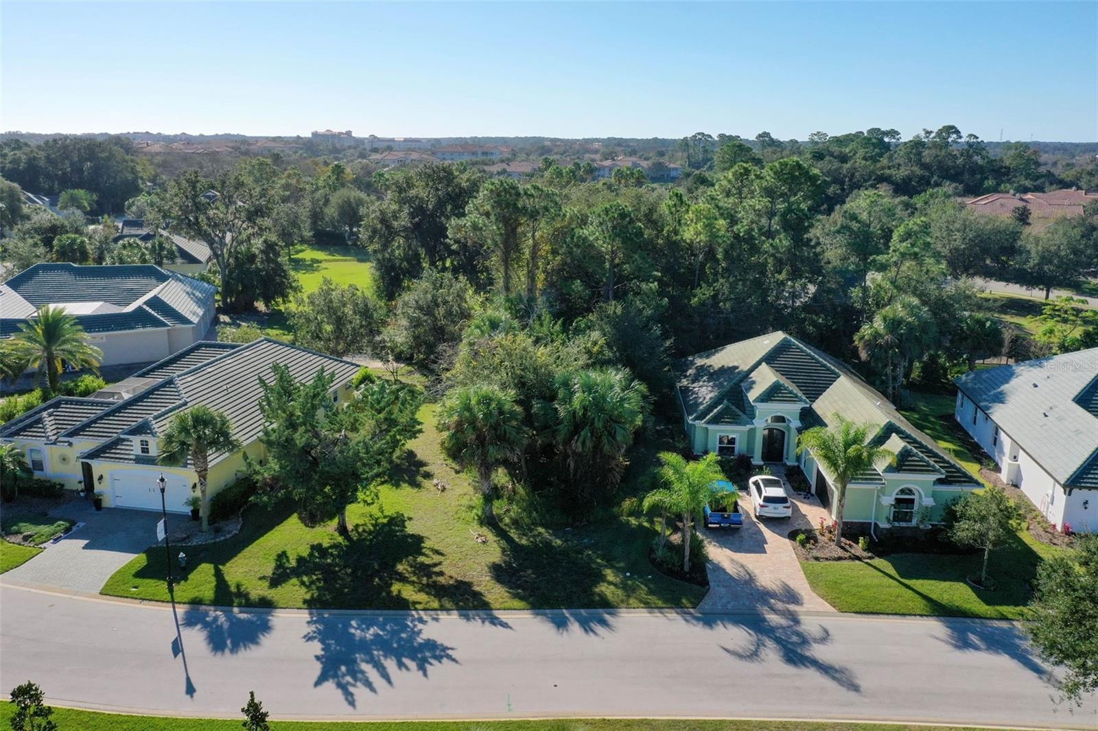 Image 10 of 48 For 29 Longview Way N